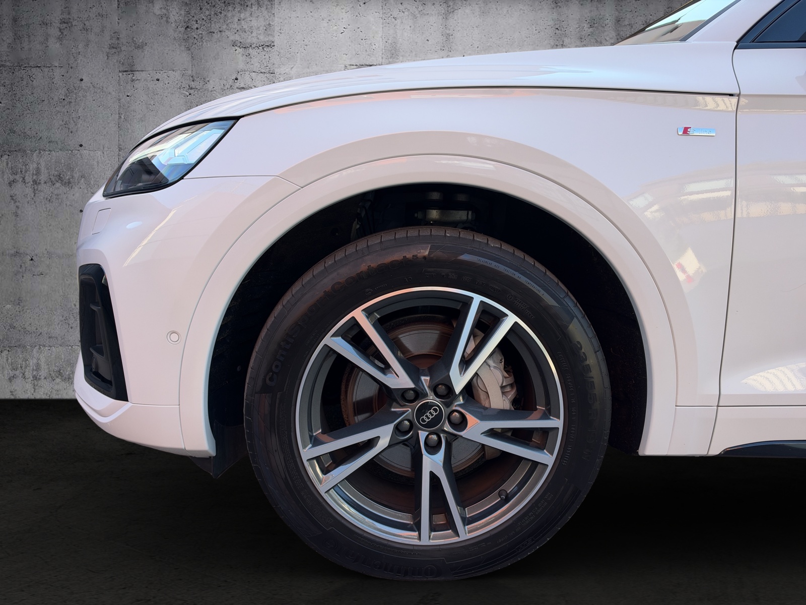 AUDI Q5 40 TDI S-line quattro S-tronic *CH-FZG. / Gratisservice / 5 Jahre Werksgarantie*-image-4