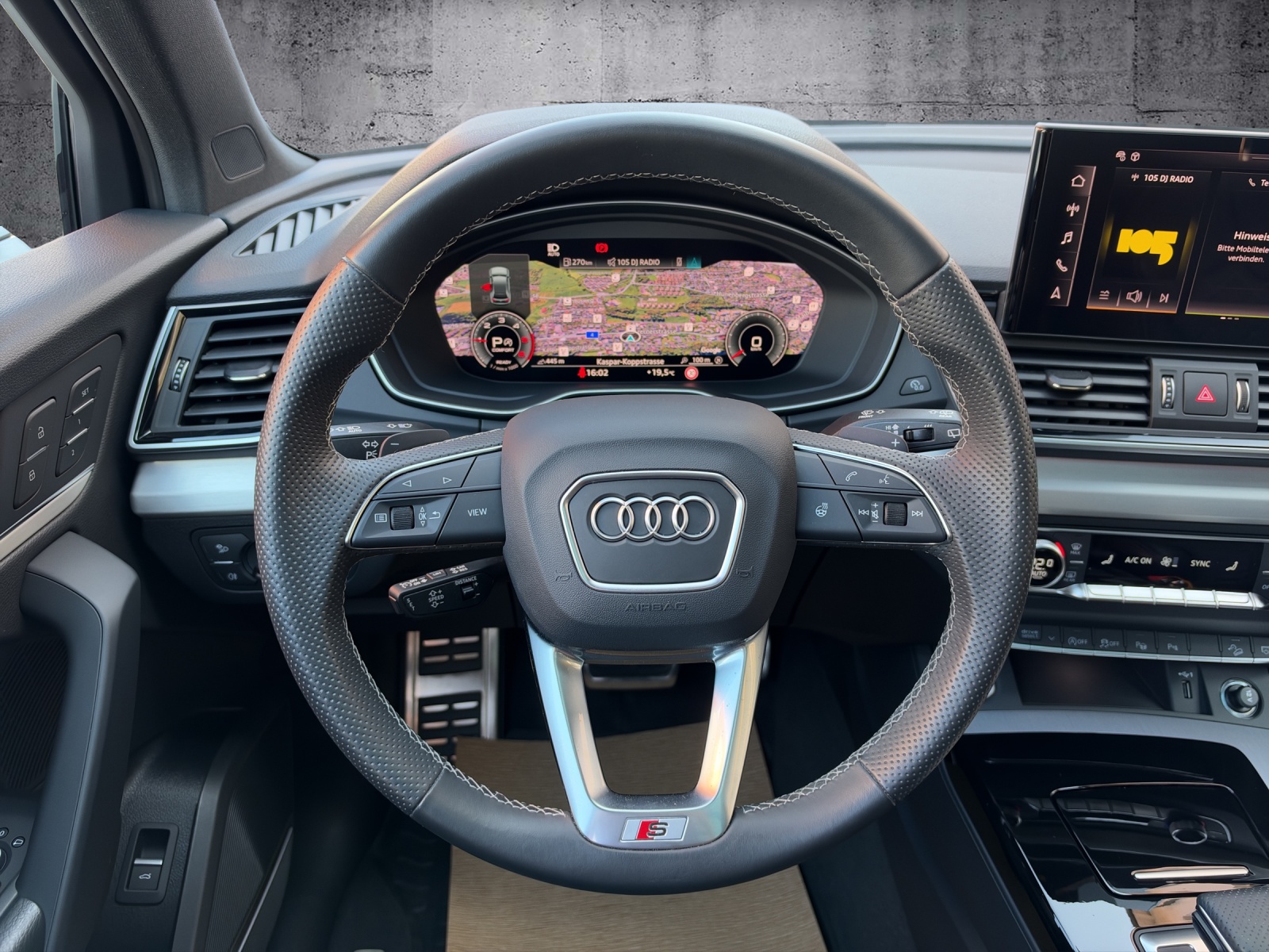 AUDI Q5 40 TDI S-line quattro S-tronic *CH-FZG. / Gratisservice / 5 Jahre Werksgarantie*-image-8