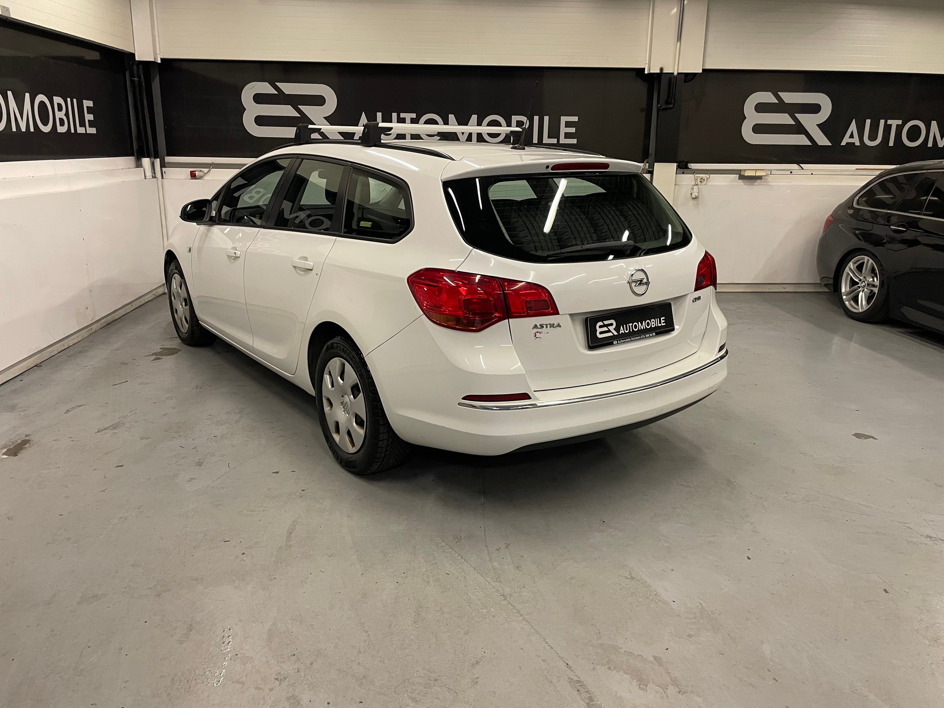 OPEL Astra SportsTourer 1.7 CDTi-image-3