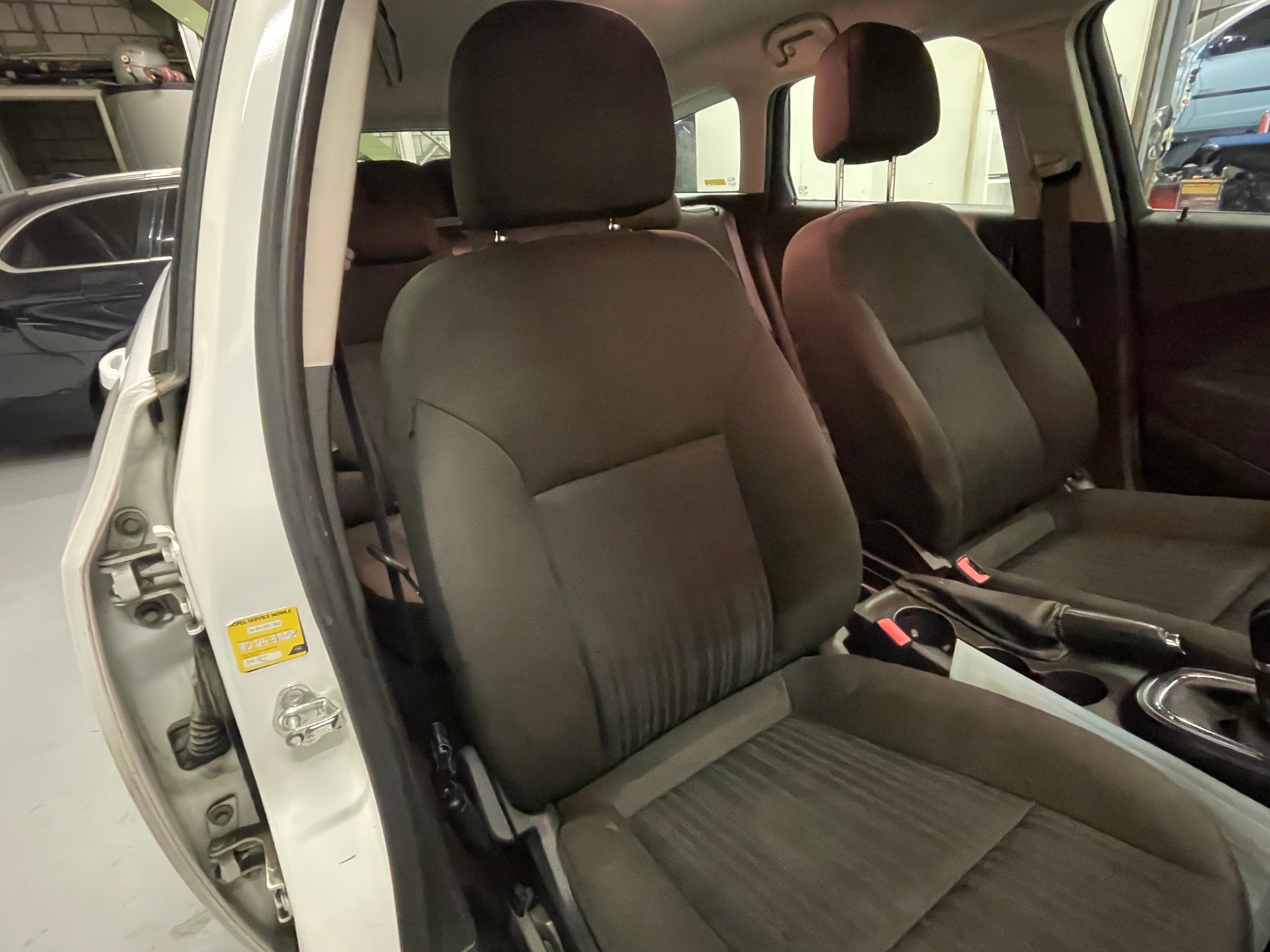 OPEL Astra SportsTourer 1.7 CDTi-image-11