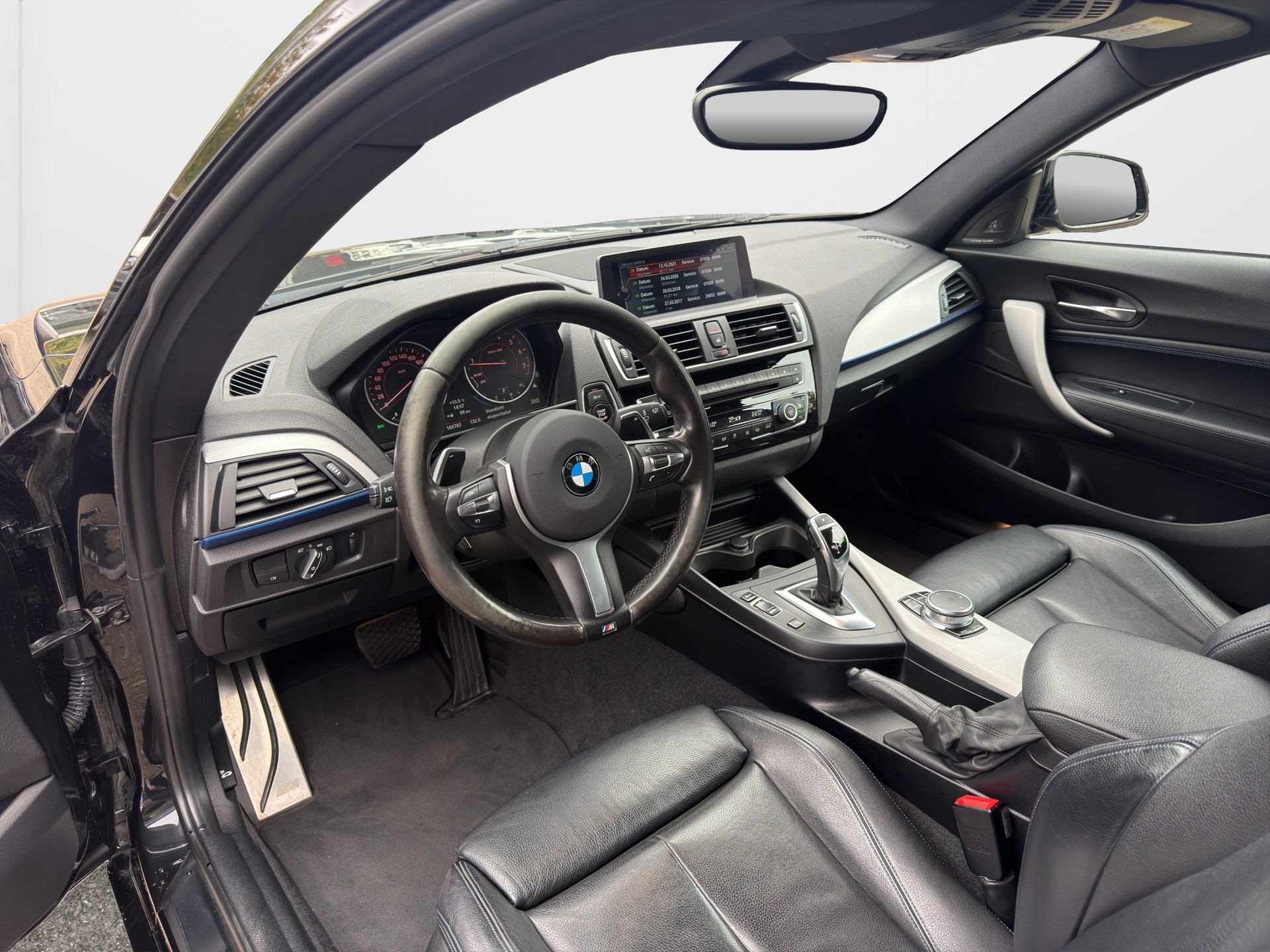 BMW M240i xDrive Steptronic-image-9
