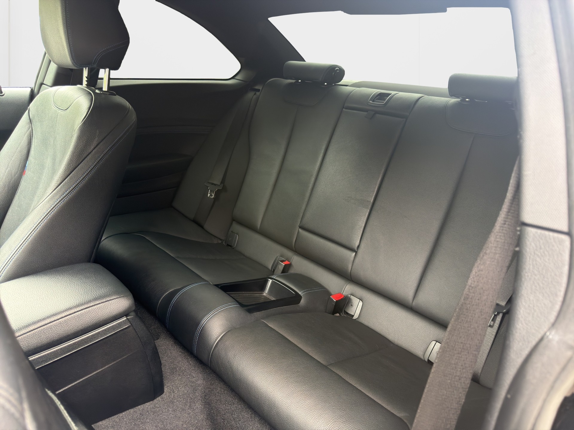 BMW M240i xDrive Steptronic-image-13