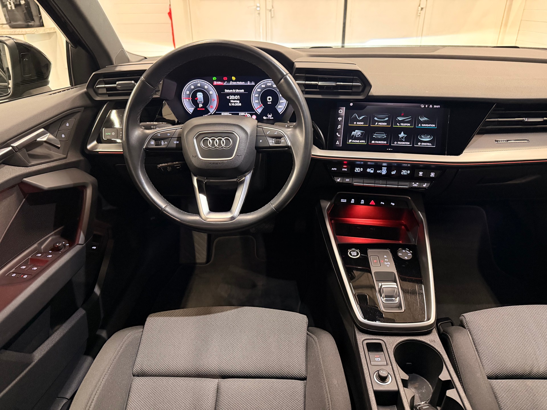 AUDI A3 Sportback 35 TFSI S line S-tronic-image-5