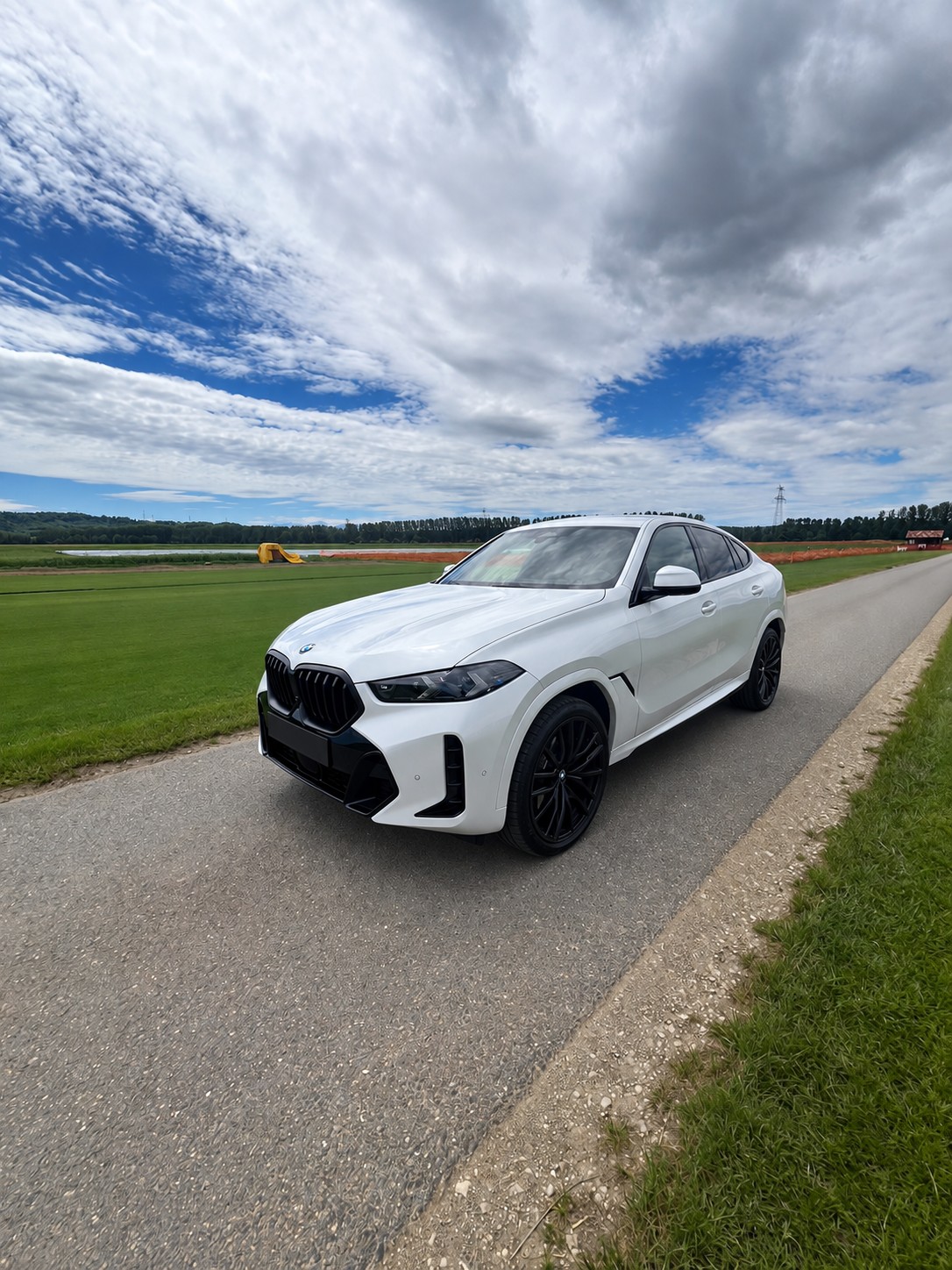 BMW 30d xDrive-image-1