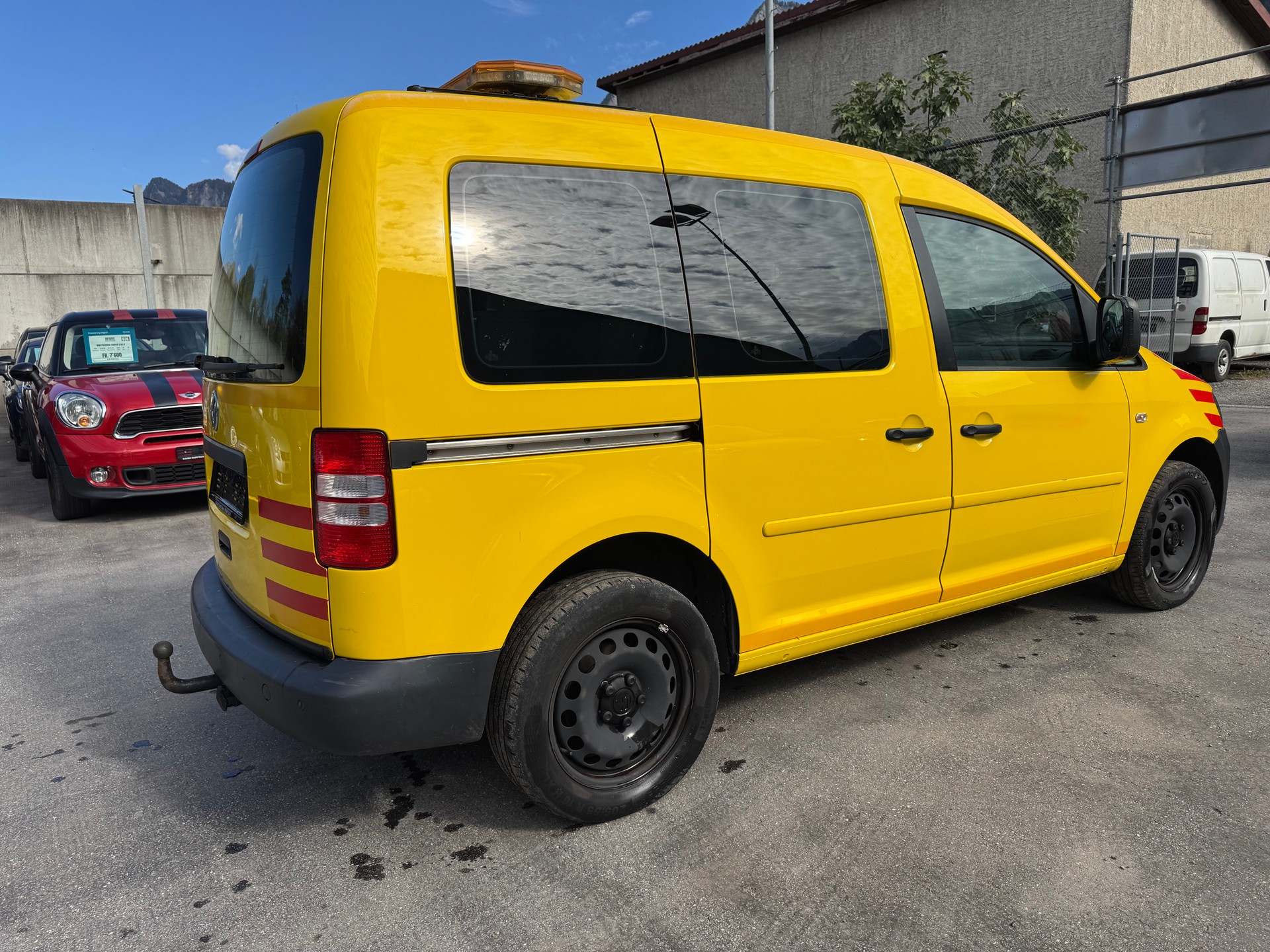 VW Caddy 2.0TDI 4Motion DSG-image-3