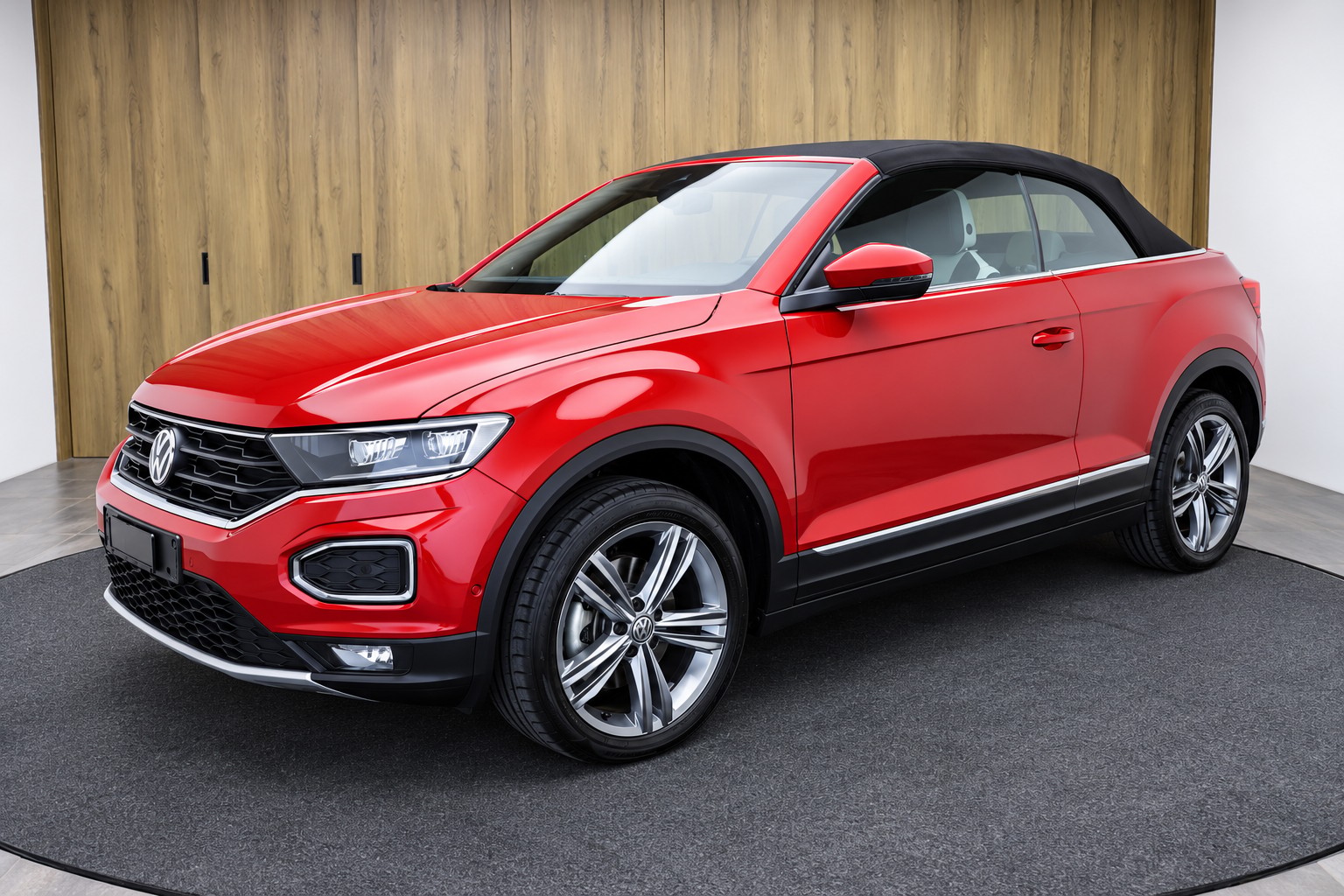VW T-Roc Cabriolet 1.5 TSI EVO Advance DSG-image-1