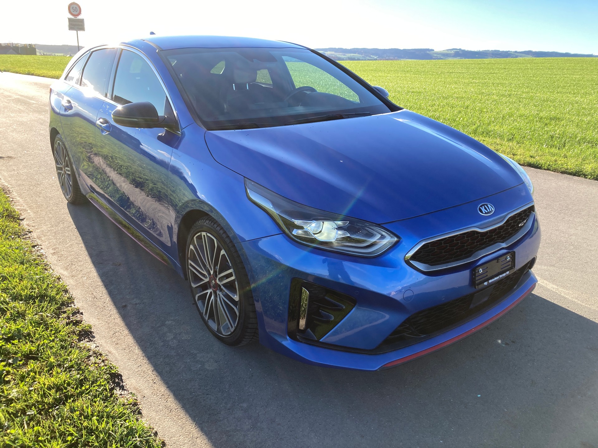 KIA ProCeed 1.6 T-GDi GT DCT-image-1