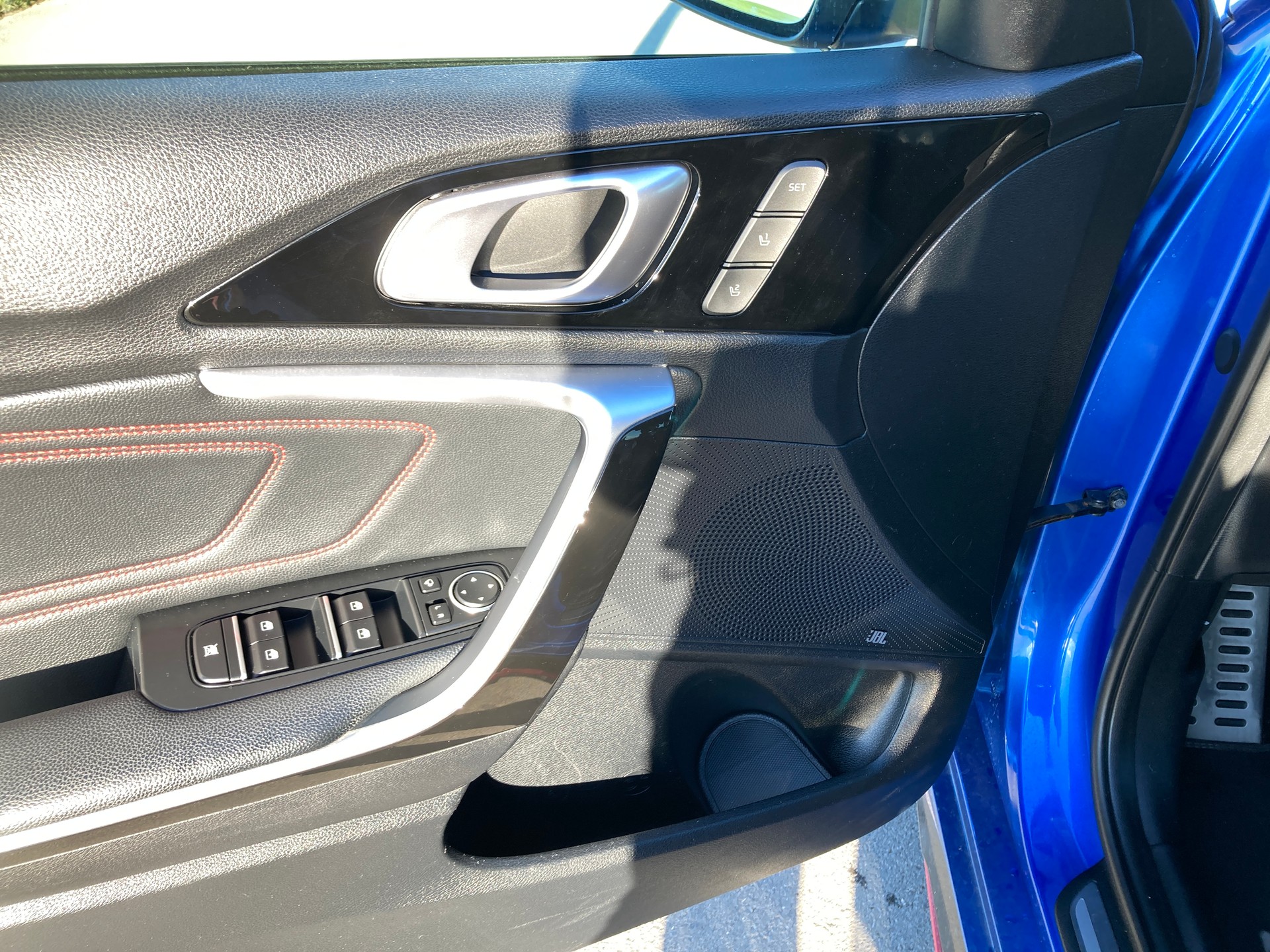 KIA ProCeed 1.6 T-GDi GT DCT-image-9