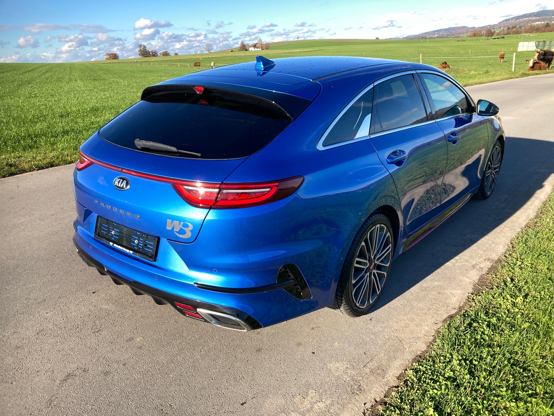KIA ProCeed 1.6 T-GDi GT DCT-image-2