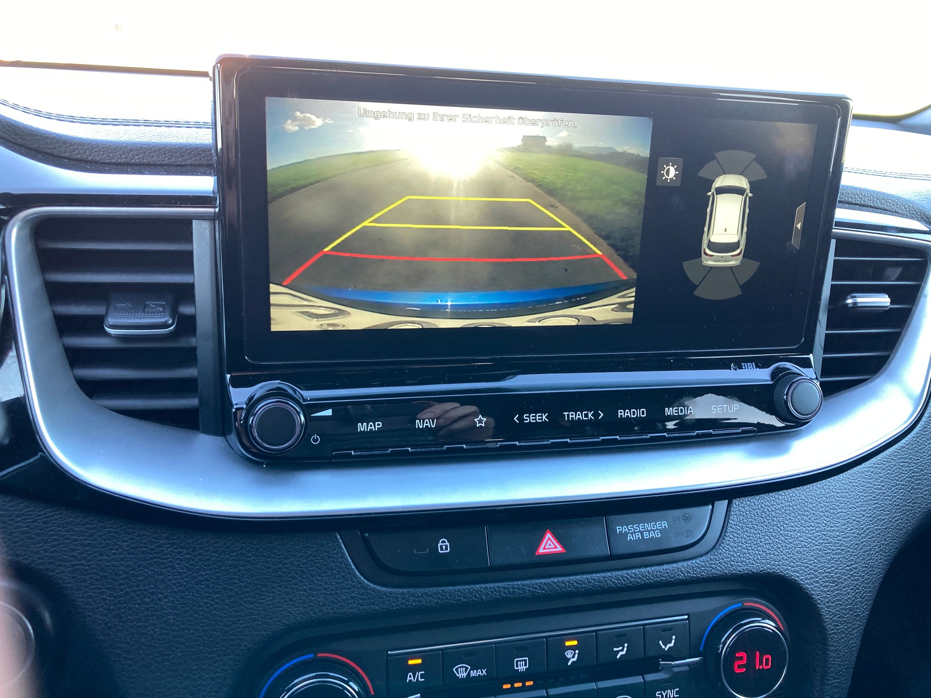 KIA ProCeed 1.6 T-GDi GT DCT-image-13