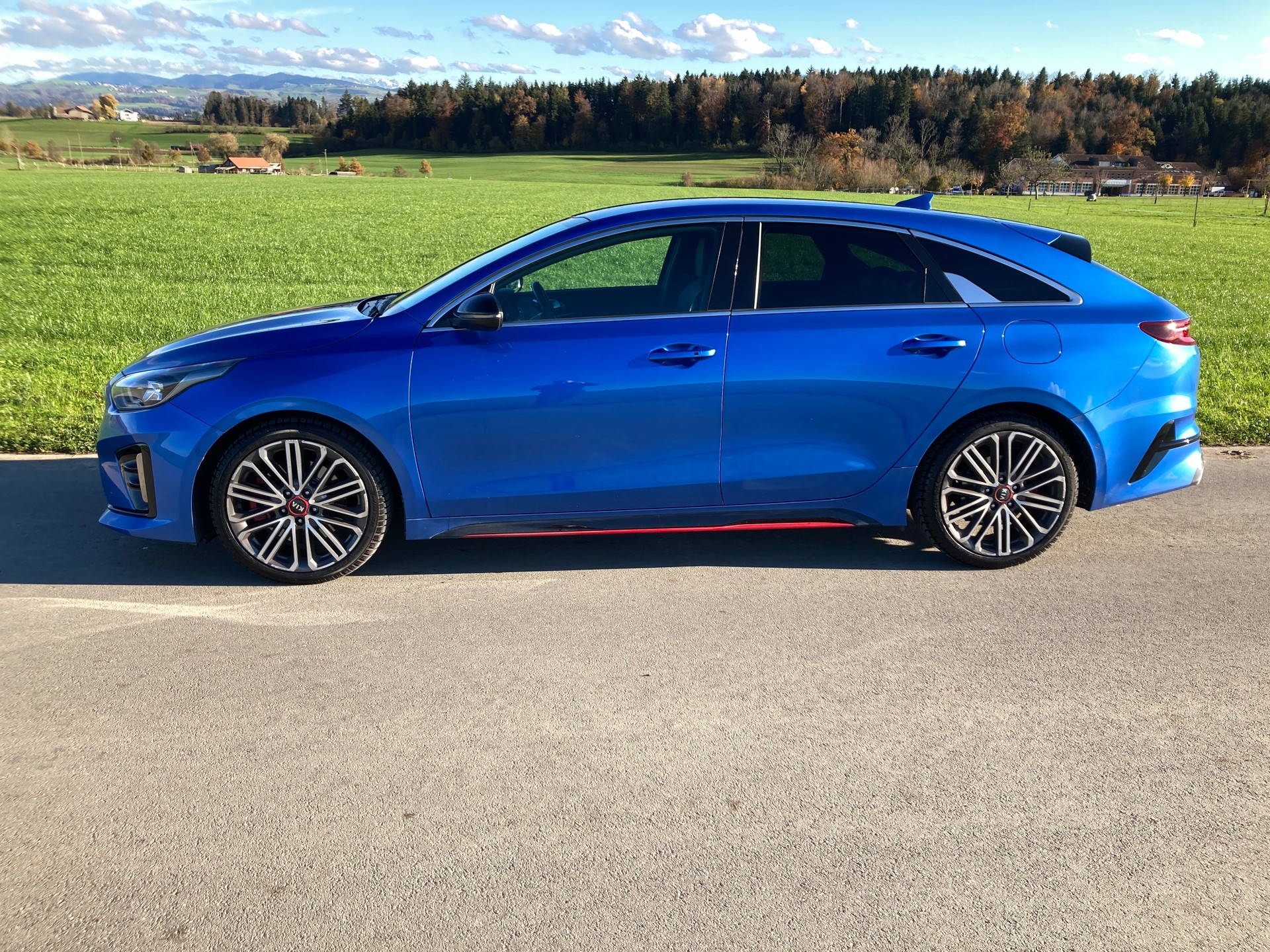 KIA ProCeed 1.6 T-GDi GT DCT-image-4