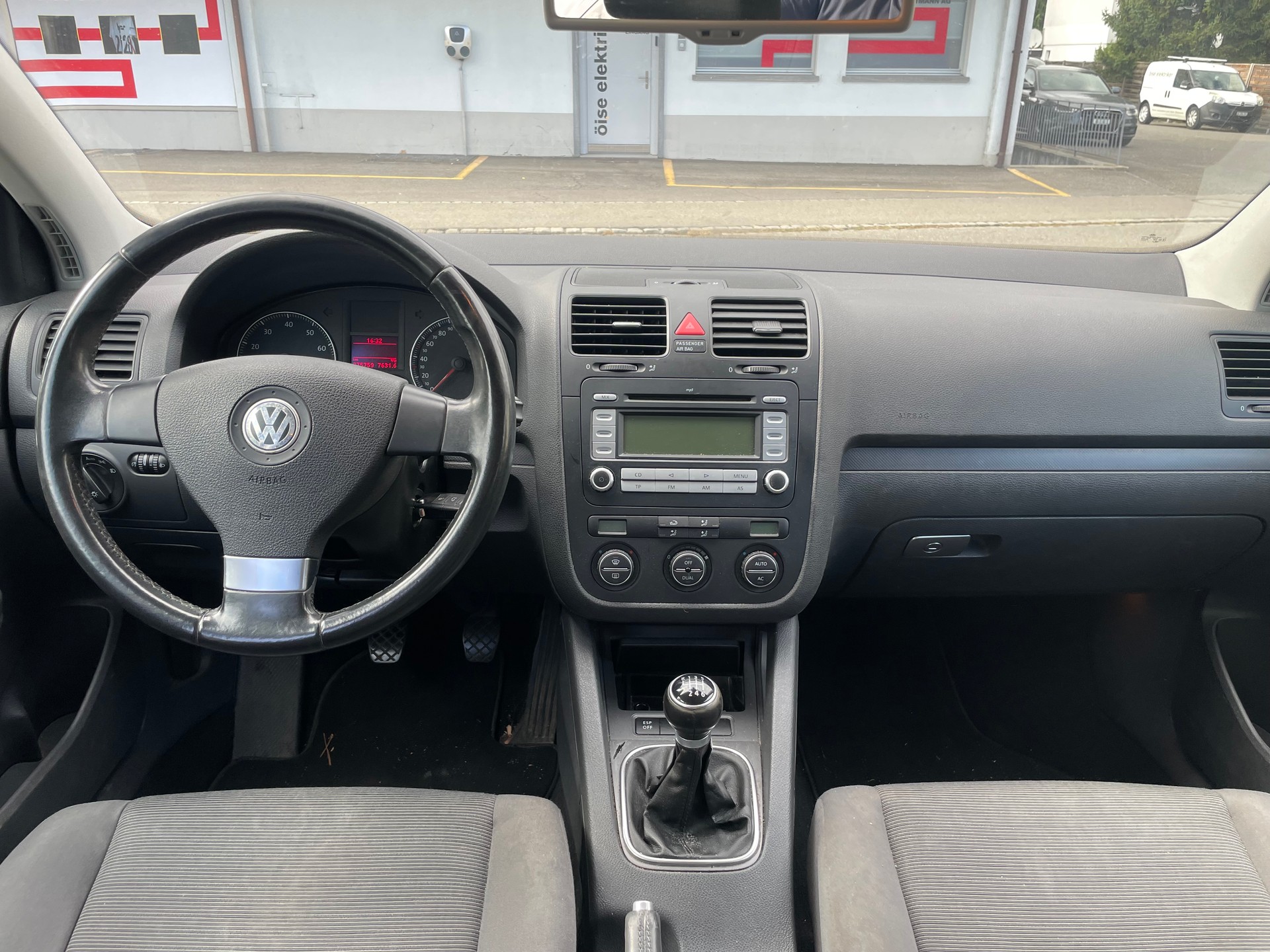 VW Golf 1.4 TSI Comfortline-image-8
