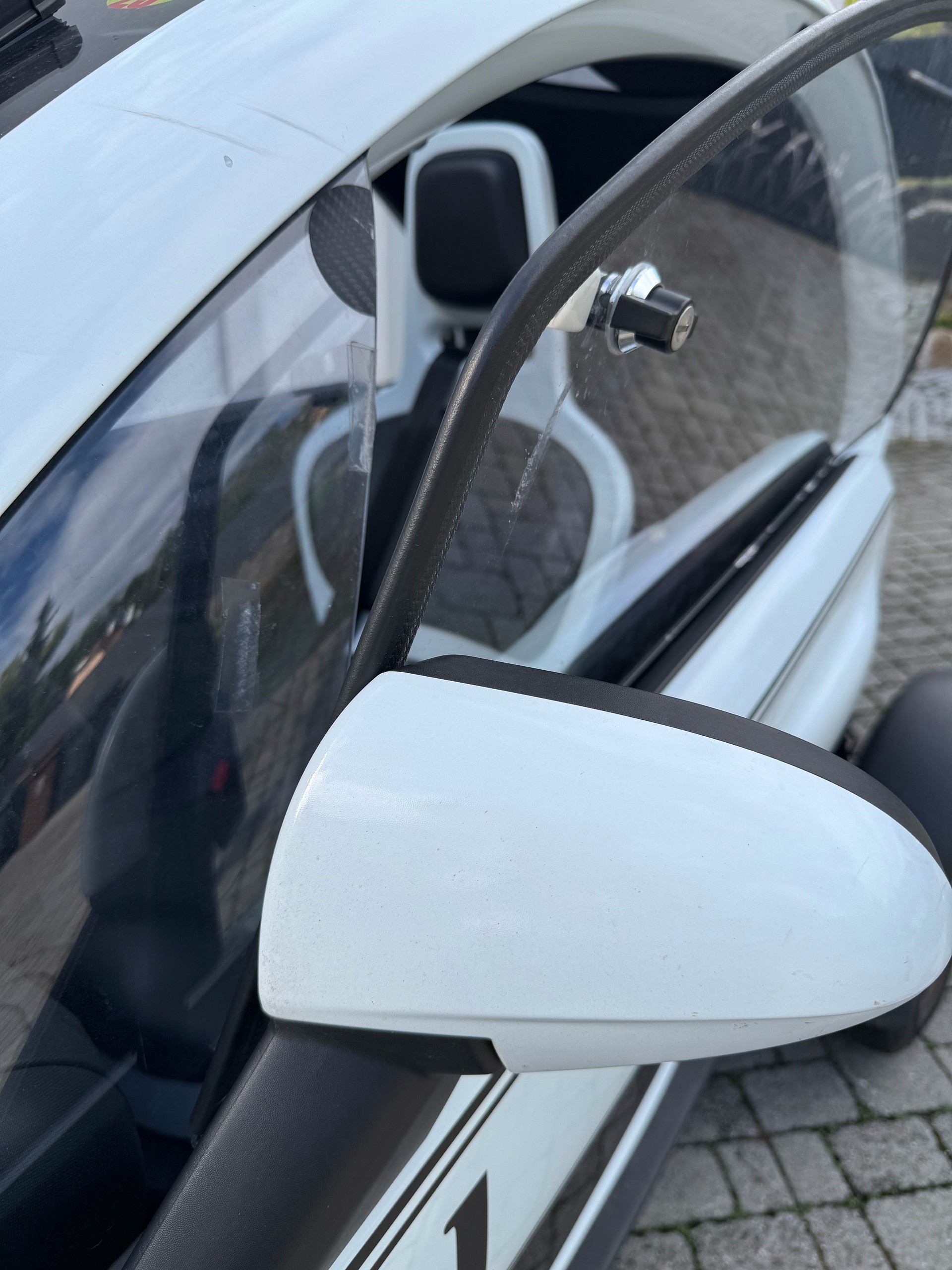 RENAULT Twizy Sport Edition-image-3