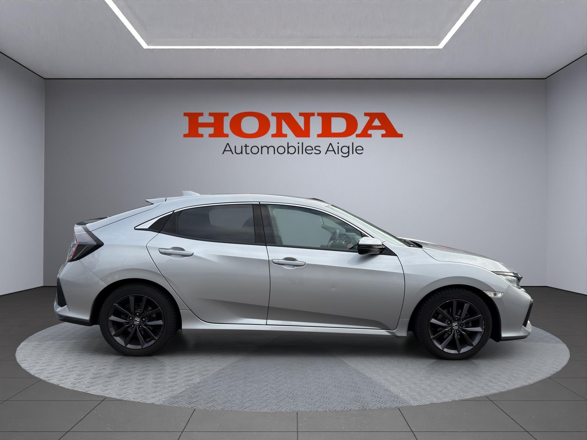 HONDA Civic 1.0 VTEC Turbo Elegance-image-5