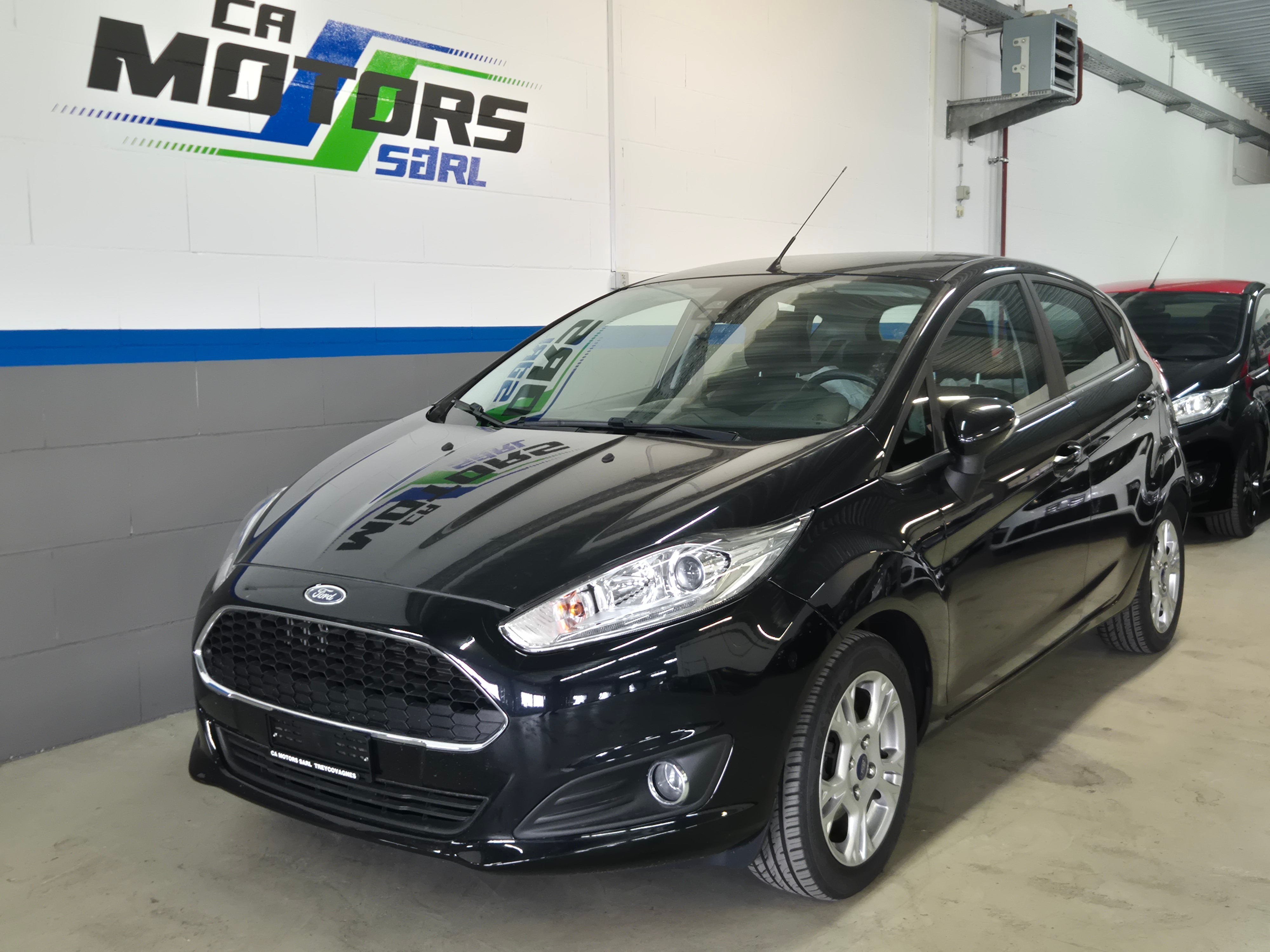 Car photo