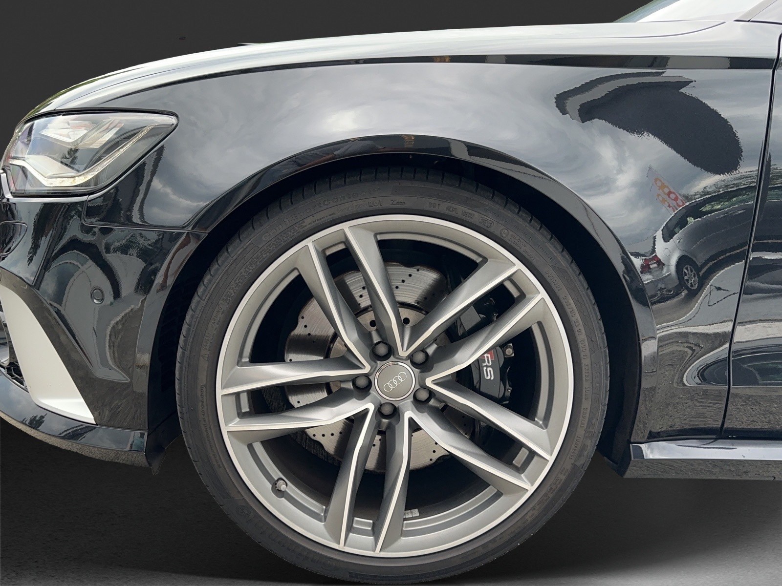 AUDI RS6 Avant 4.0 TFSI V8 quattro Tiptronic-image-2