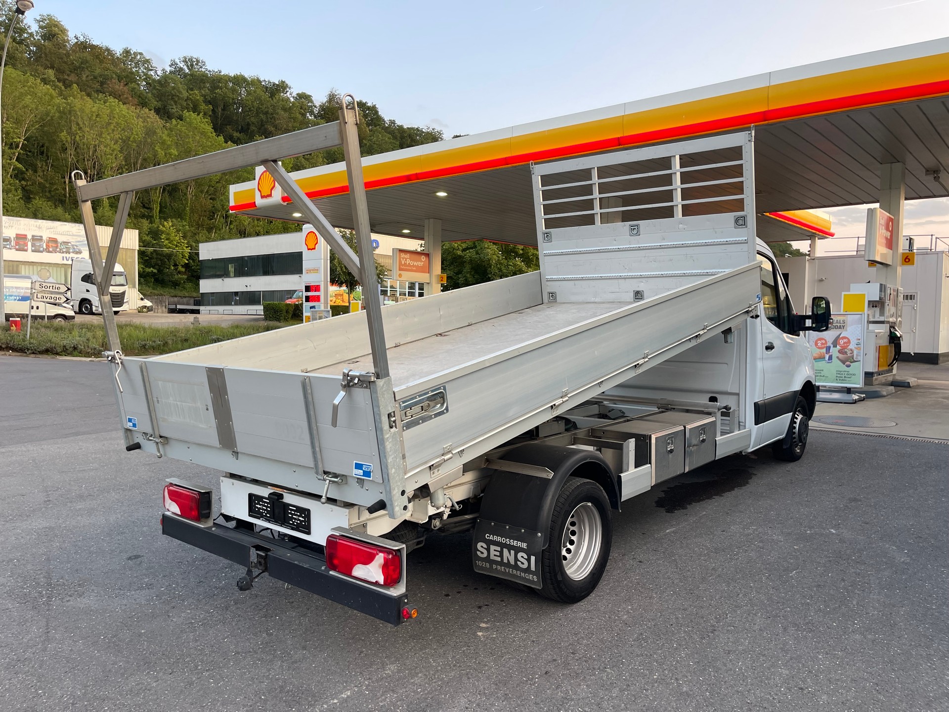 MERCEDES-BENZ 519 CDI Lang 7G-TRONIC Kipper-image-4