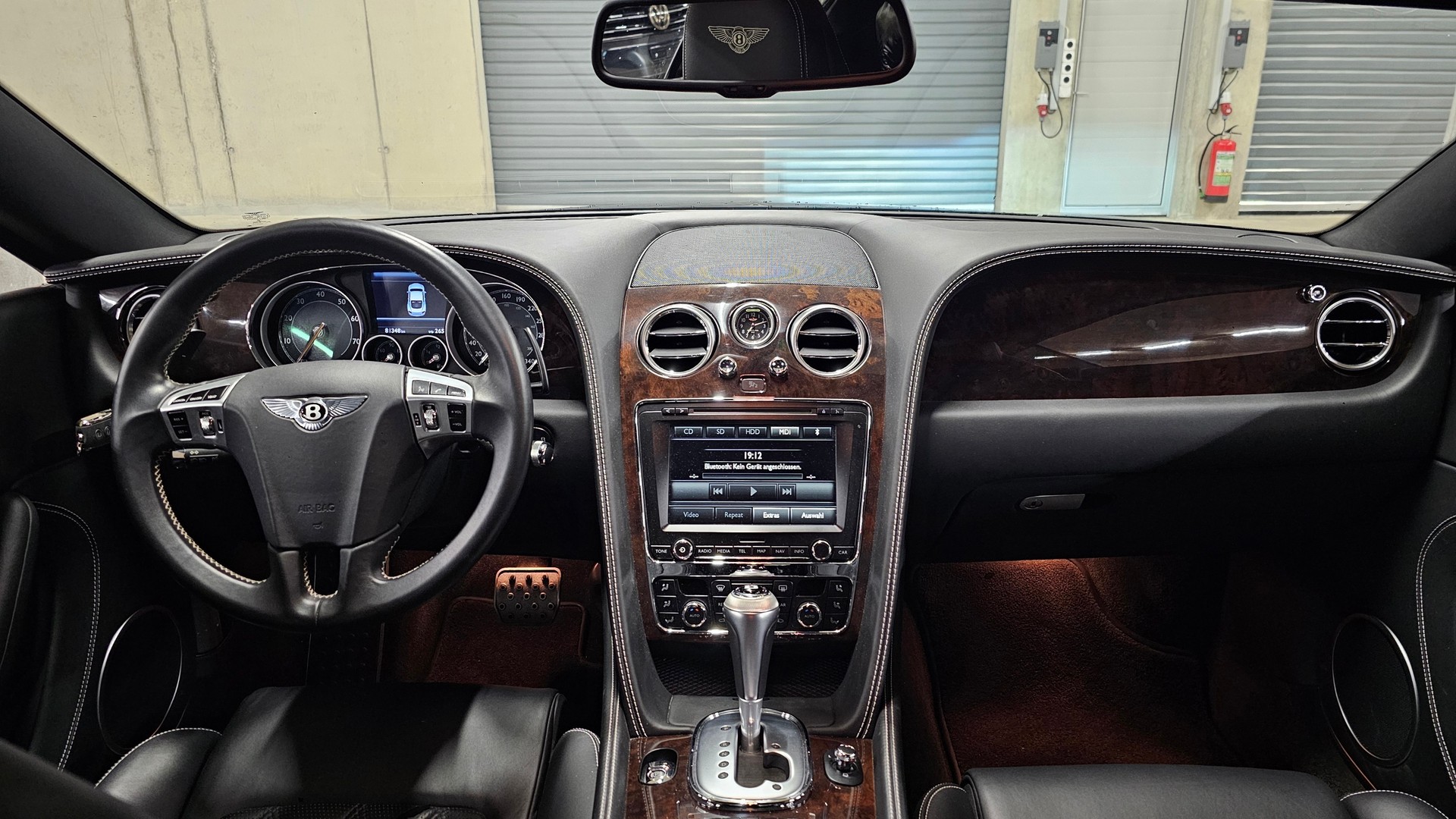 BENTLEY Continental GT 6.0 W12-image-8