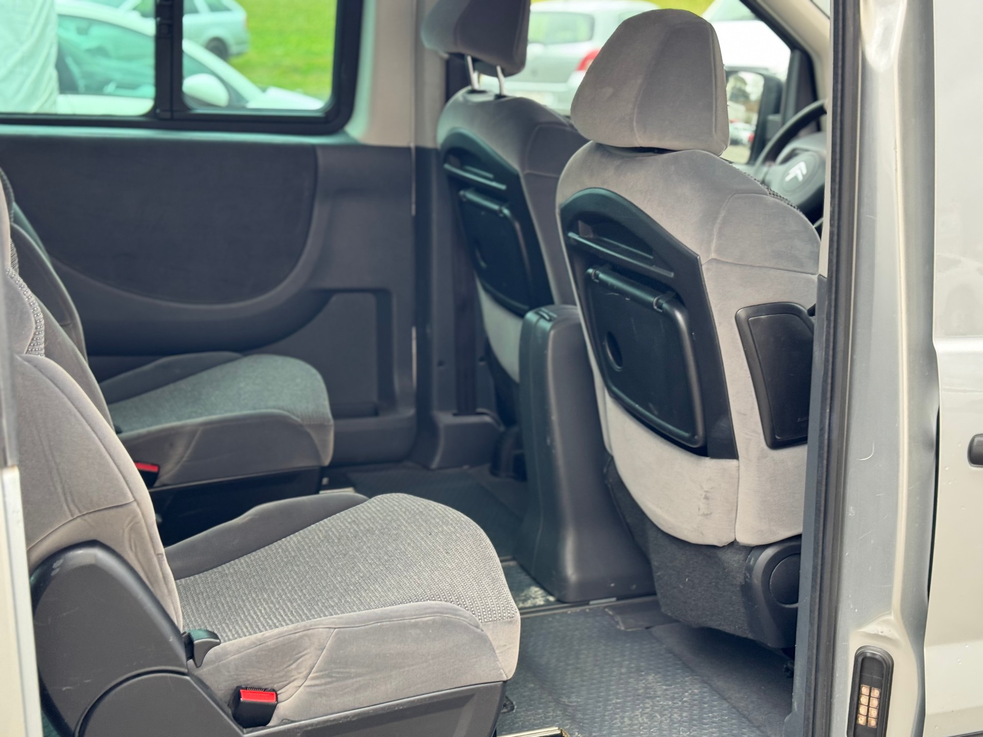 CITROEN Jumpy 2.0 HDi L2H1 Seduction A-image-6