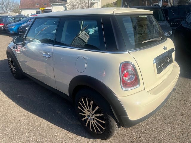 MINI One-image-3