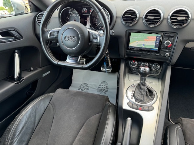 AUDI TTS Coupé 2.0 TFSI quattro S-tronic-image-6