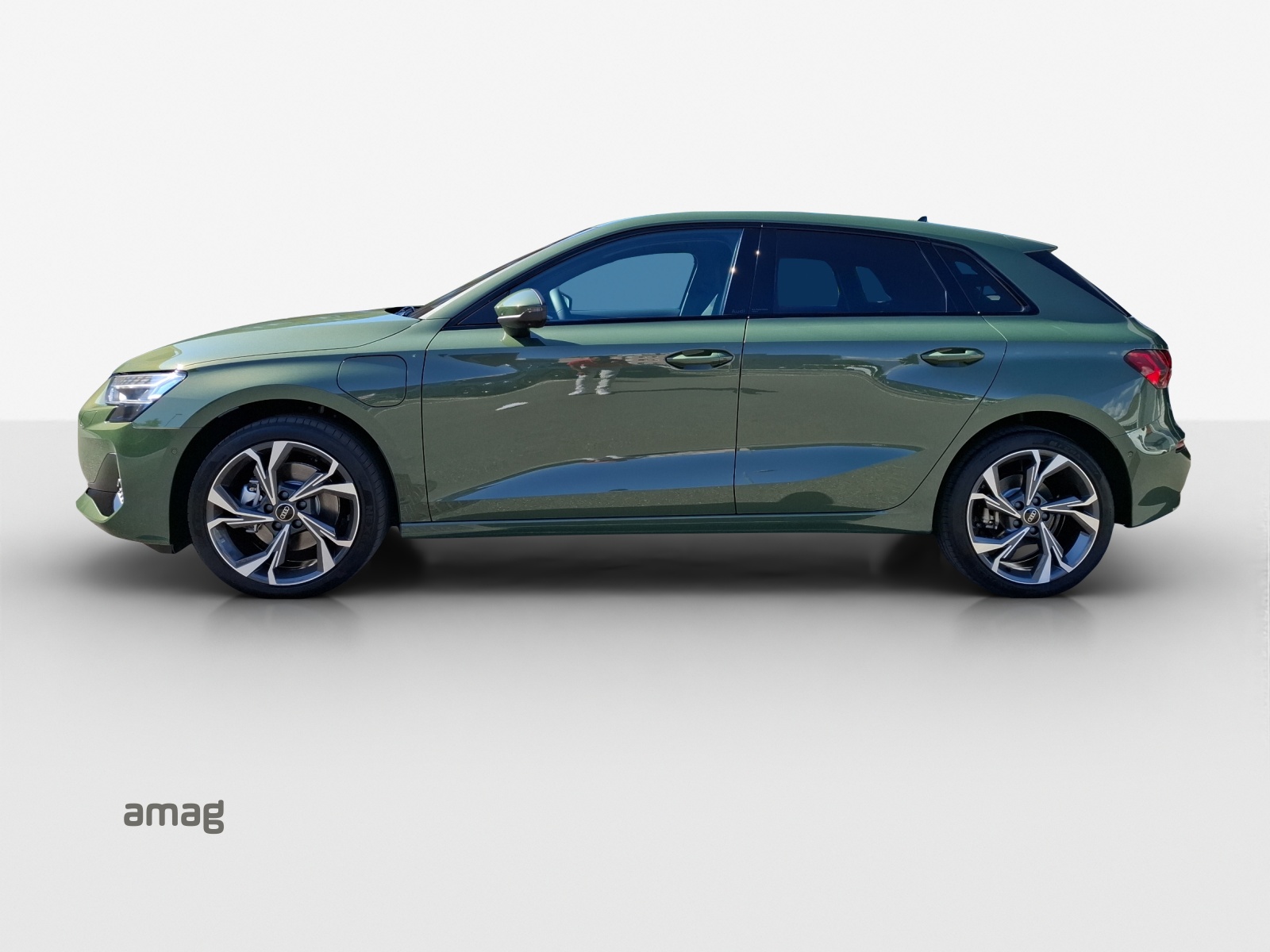 AUDI A3 Sportback 40 TFSI e advanced Attraction S-tronic-image-1