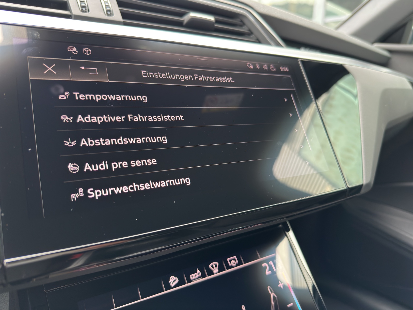 AUDI e-tron 50 Sportback Advanced quattro-image-14