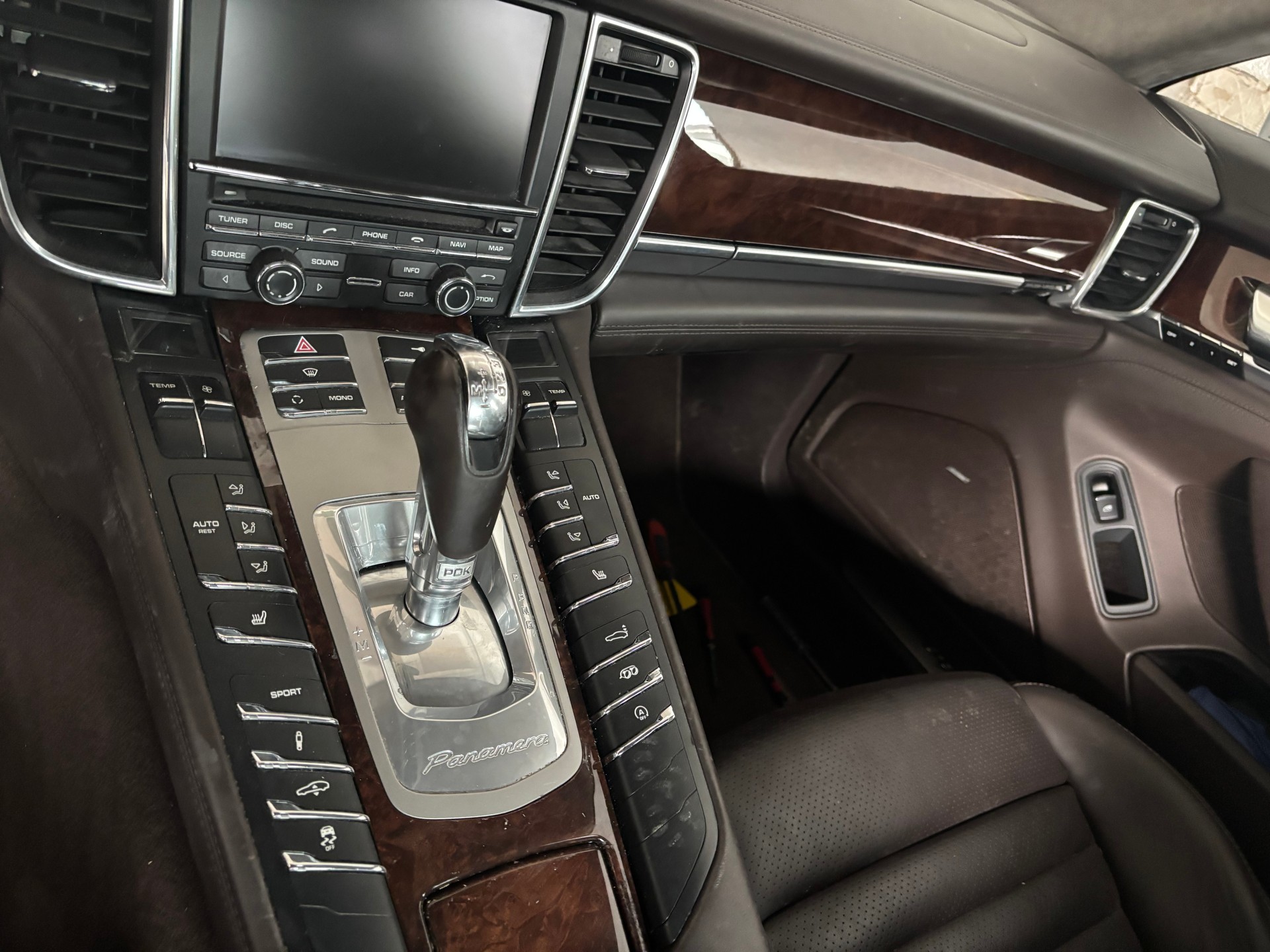 PORSCHE Panamera Turbo 4.8 PDK-image-7