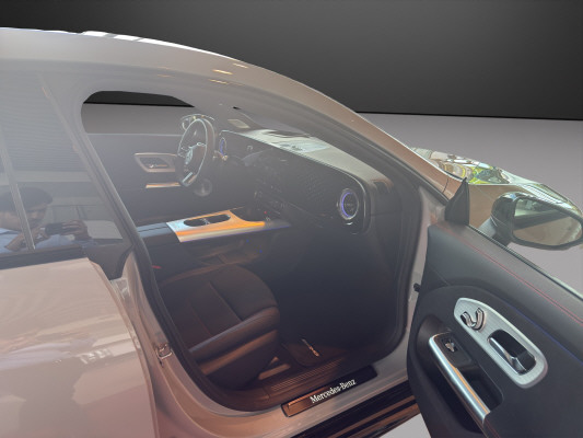 MERCEDES-BENZ CLA 350+ 85 kWh EQ-image-7