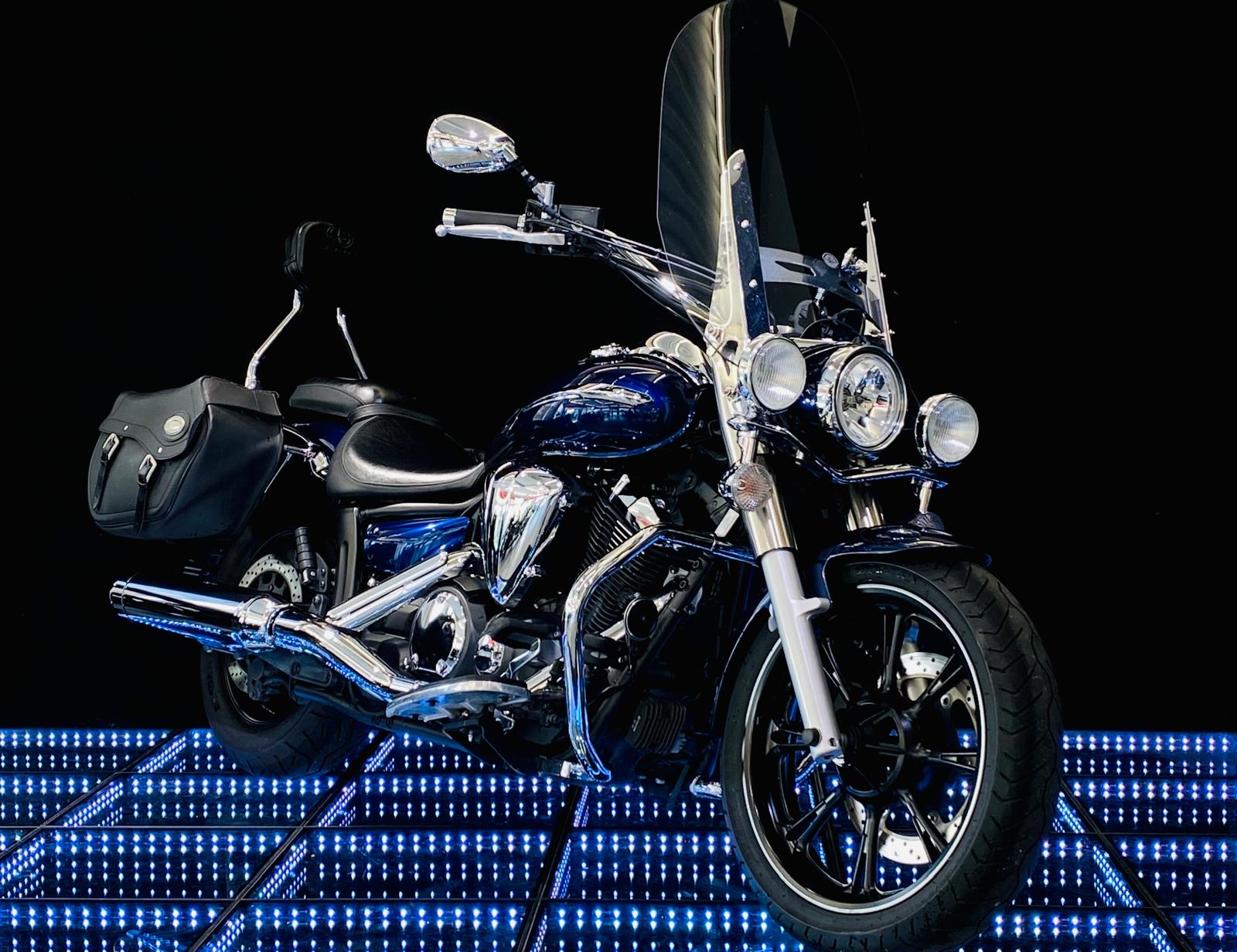 YAMAHA XVS 950 A Midnight Star