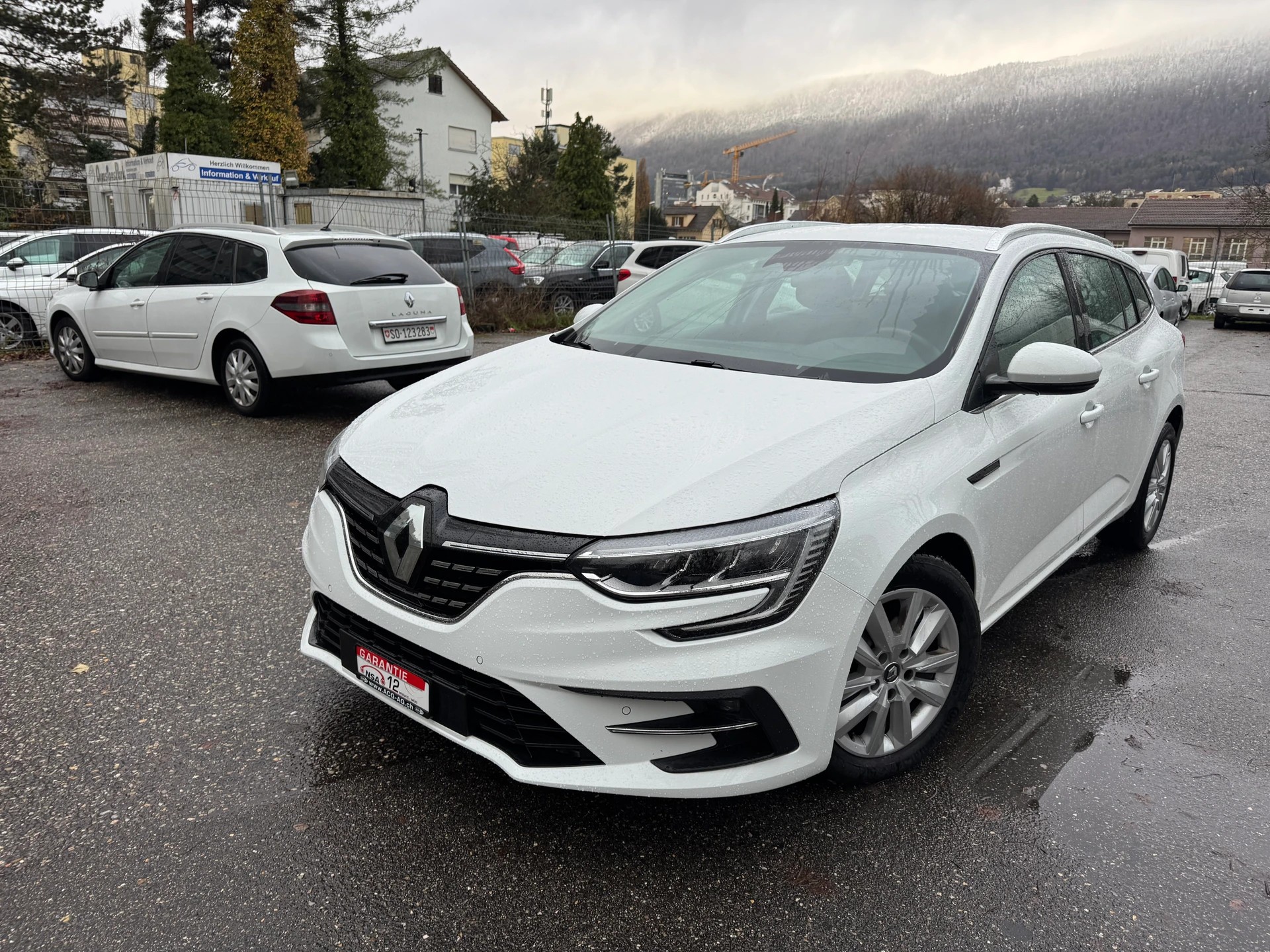 RENAULT Mégane Grandtour 1.5 dCi Business EDC * Gr. Navi * Klima-auto * PDC V+H * Tempomat * Ab MFK