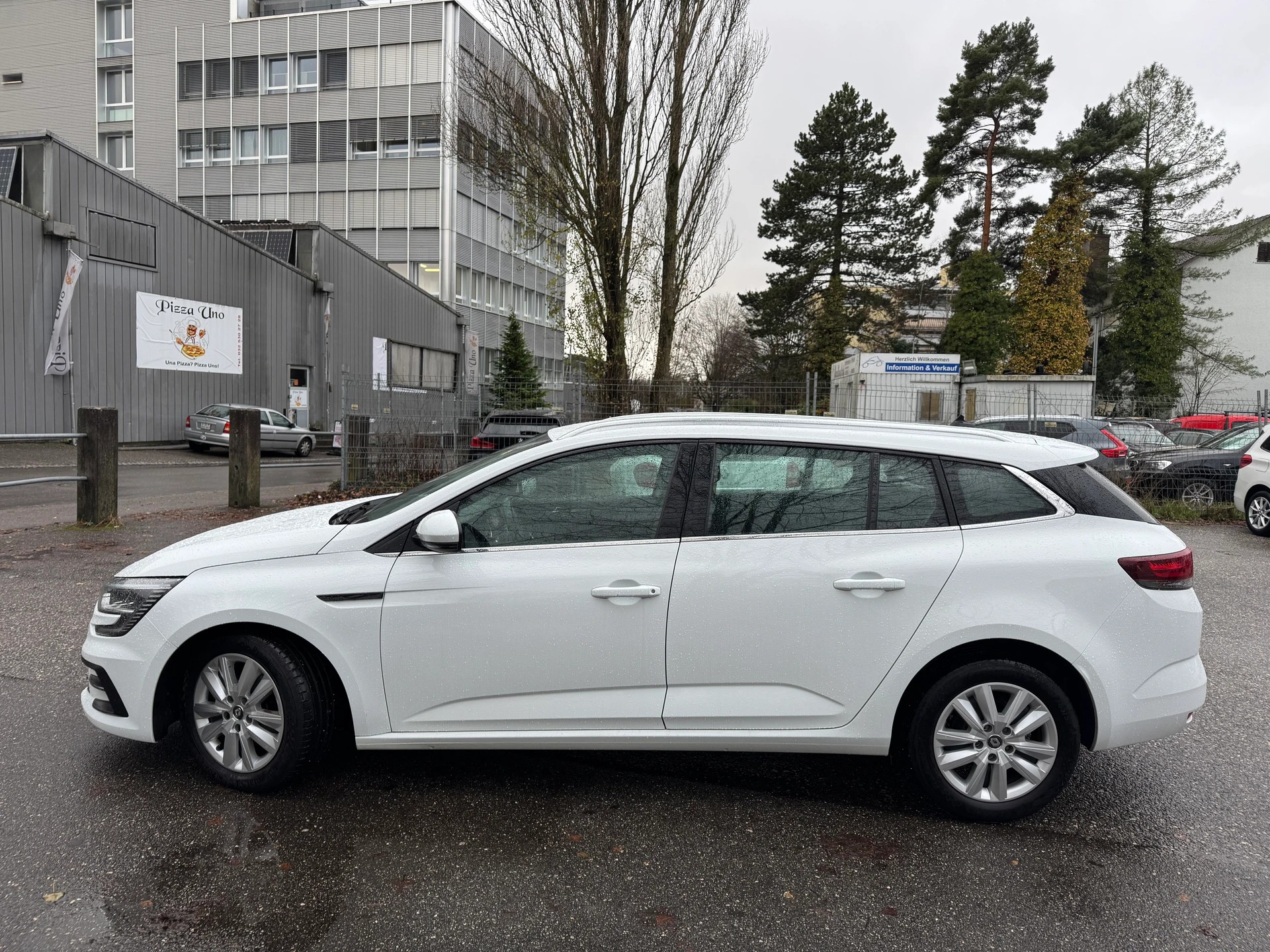 RENAULT Mégane Grandtour 1.5 dCi Business EDC * Gr. Navi * Klima-auto * PDC V+H * Tempomat * Ab MFK-image-8