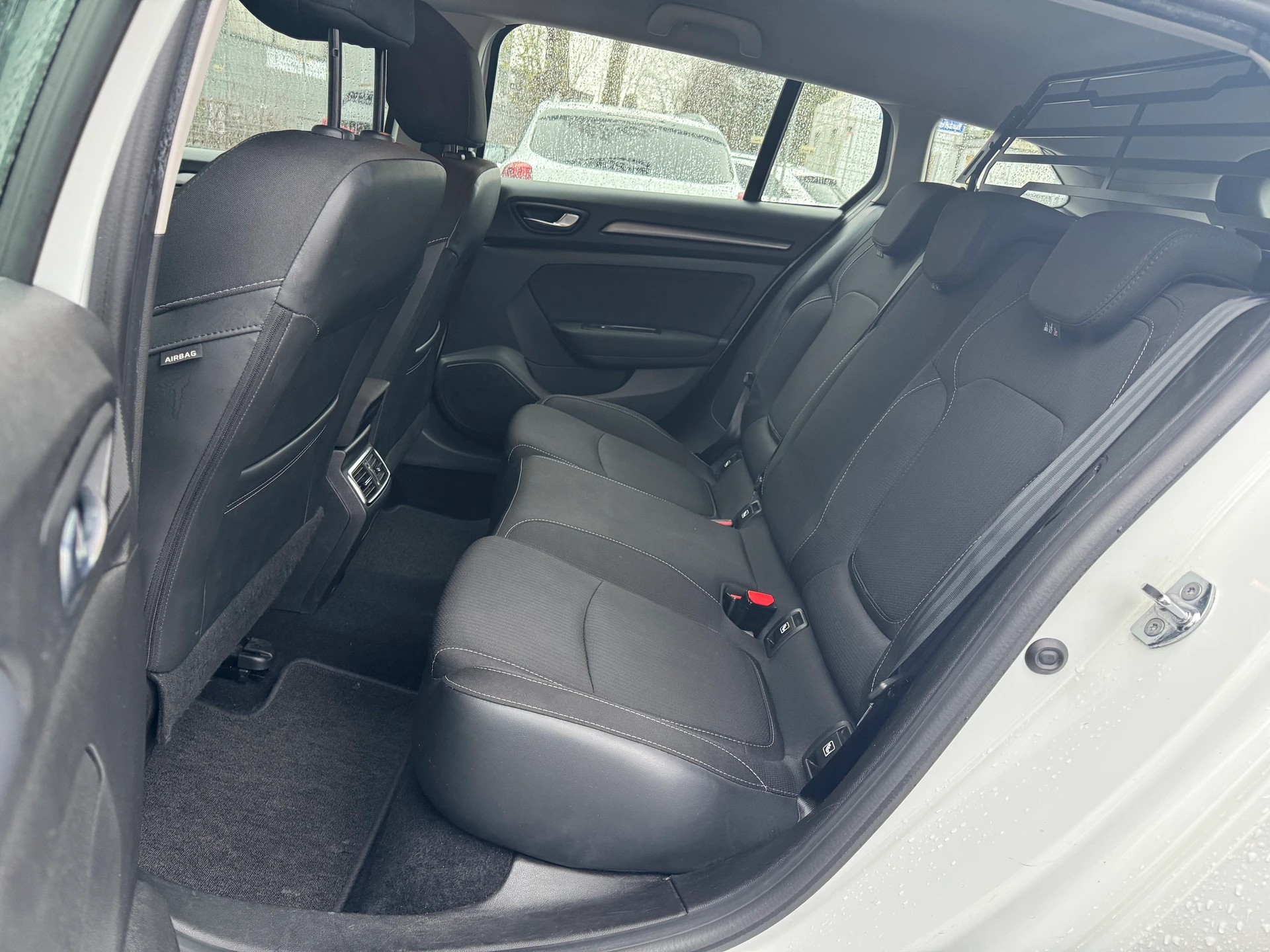 RENAULT Mégane Grandtour 1.5 dCi Business EDC * Gr. Navi * Klima-auto * PDC V+H * Tempomat * Ab MFK-image-7