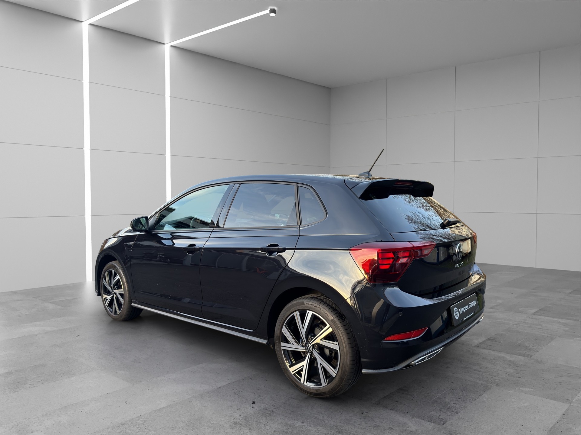 VW Polo 1.0 TSI R-Line DSG-image-2