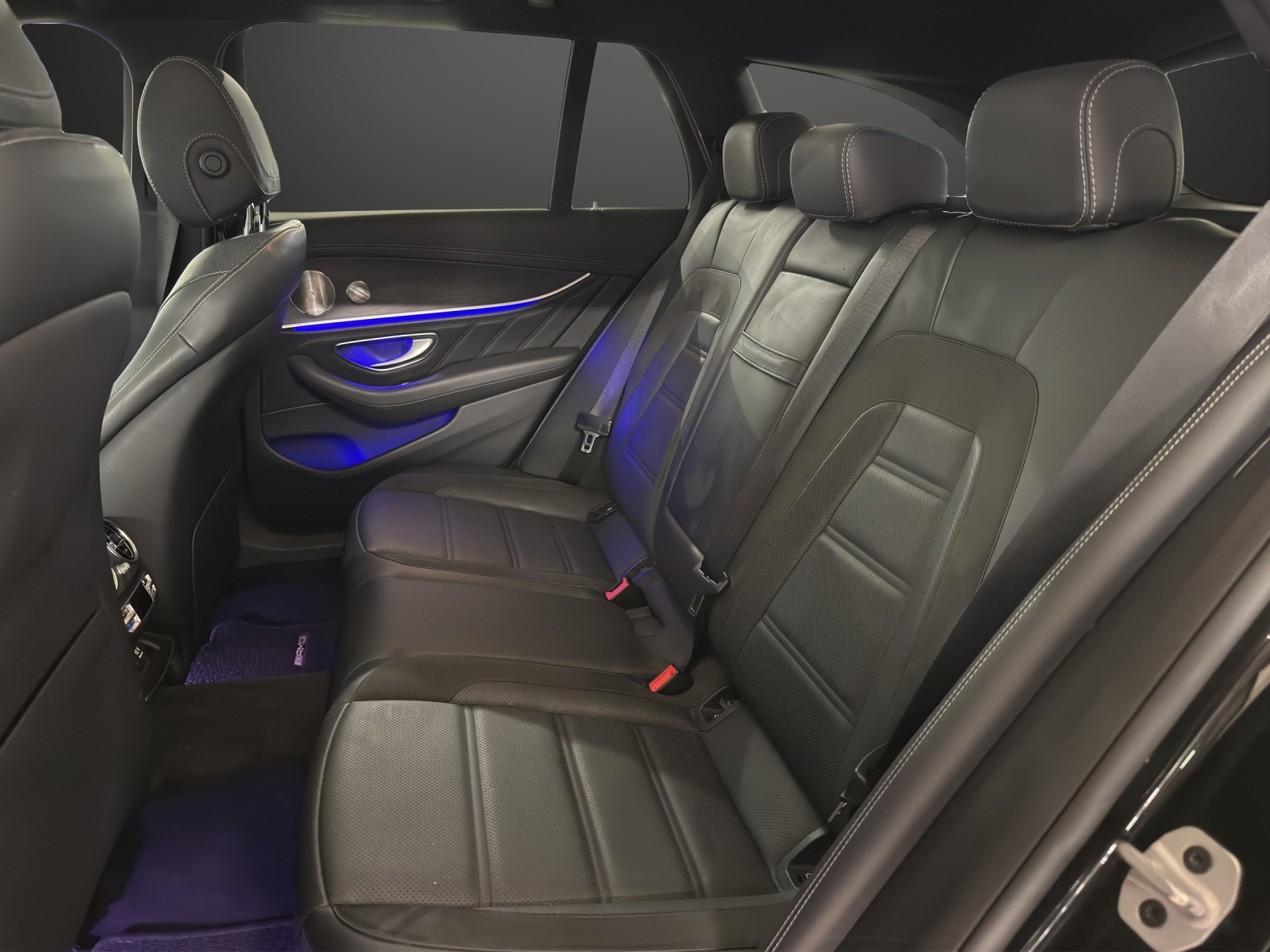 MERCEDES-BENZ E 53 AMG 4Matic 9G-Tronic-image-15