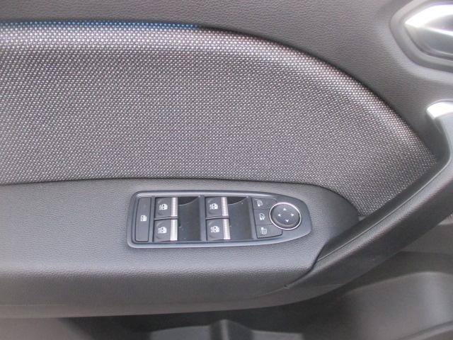 MITSUBISHI Grandis 1.8 HEV Intense-image-11