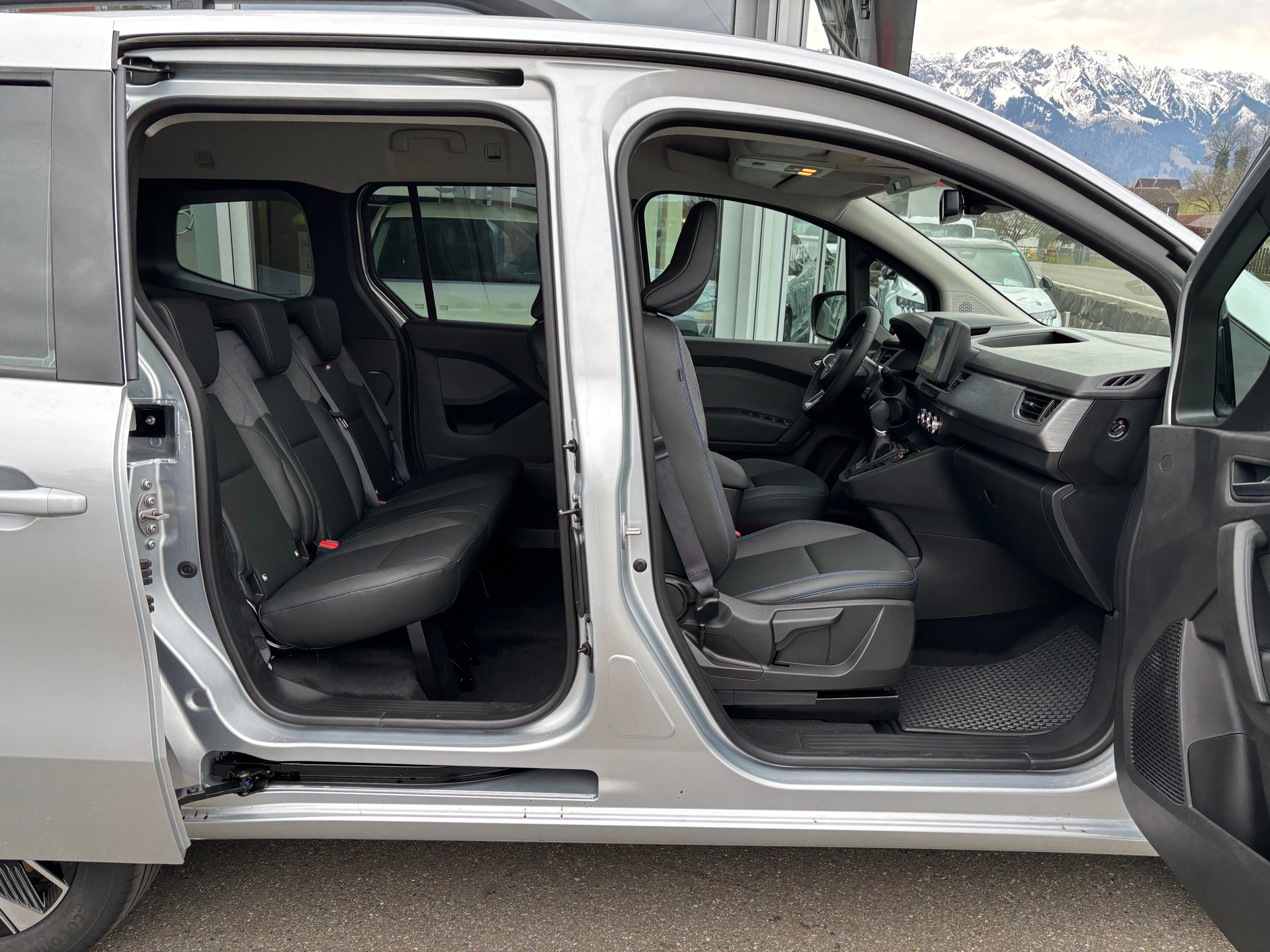 NISSAN Townstar Kombi L1 N-Connecta-image-6