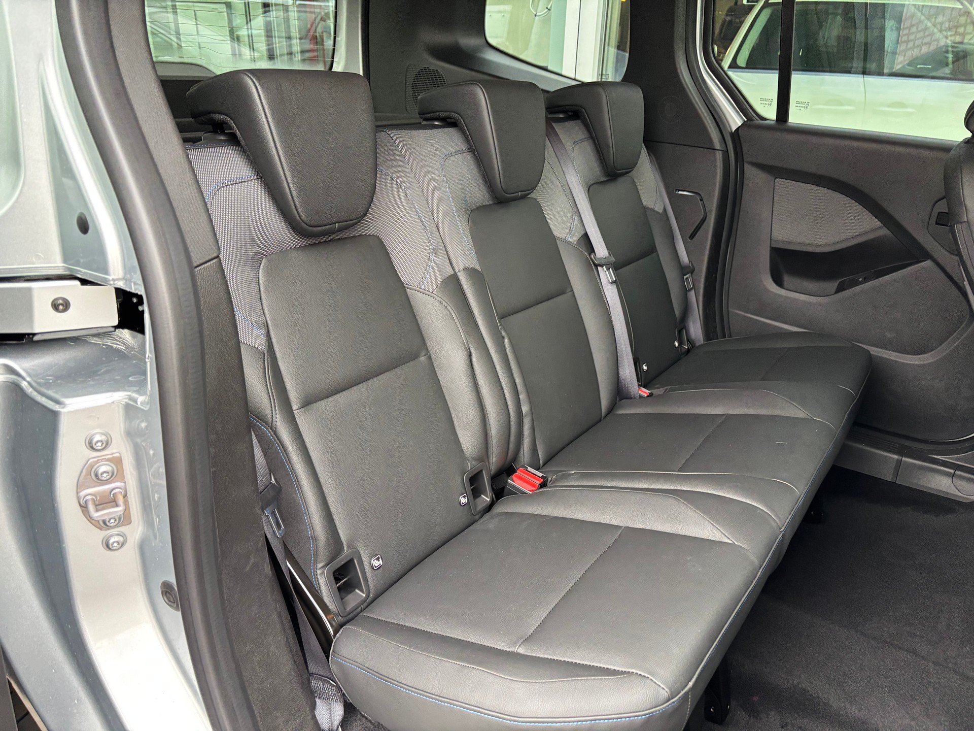 NISSAN Townstar Kombi L1 N-Connecta-image-7