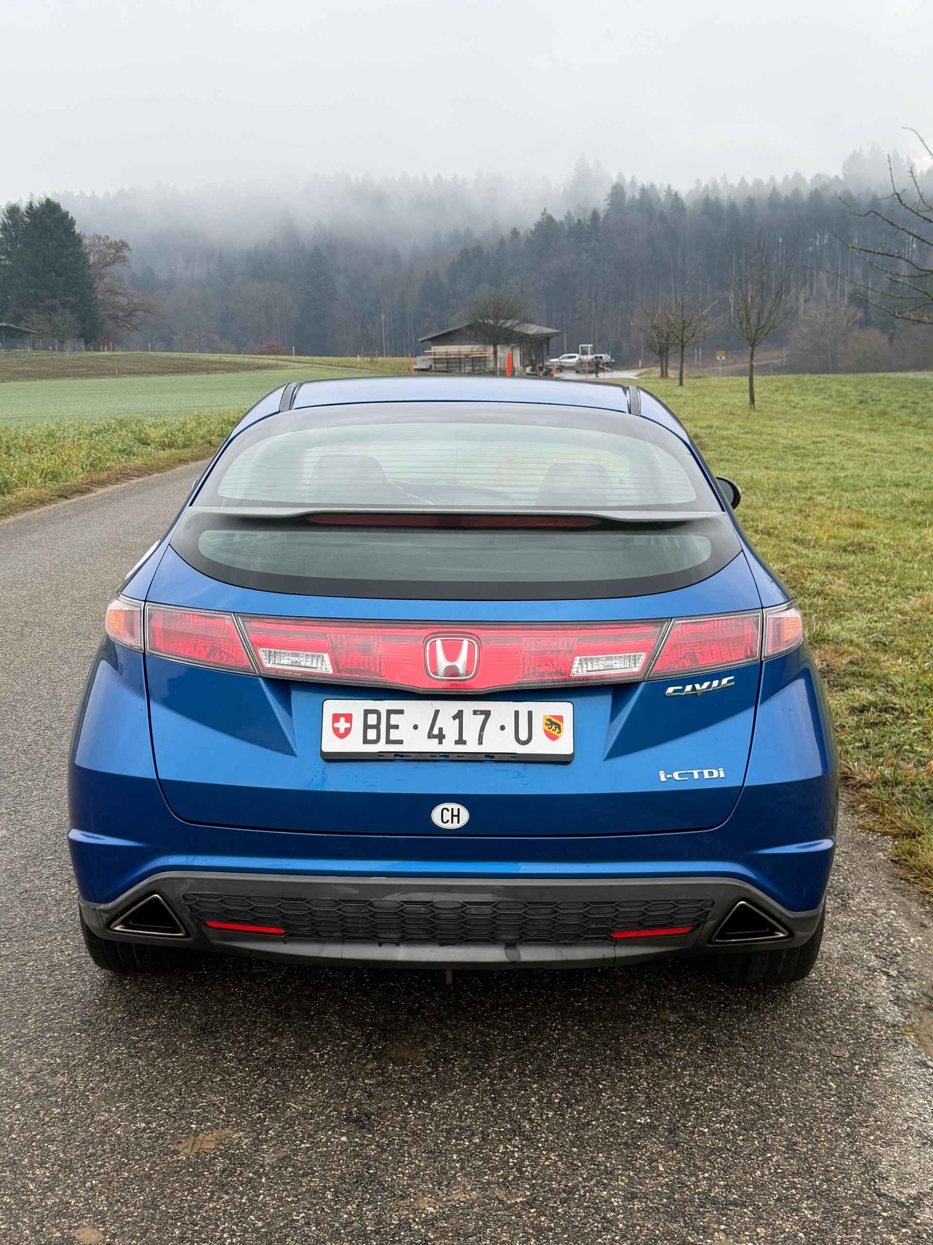 HONDA Civic 2.2 i-CTDi Comfort-image-3