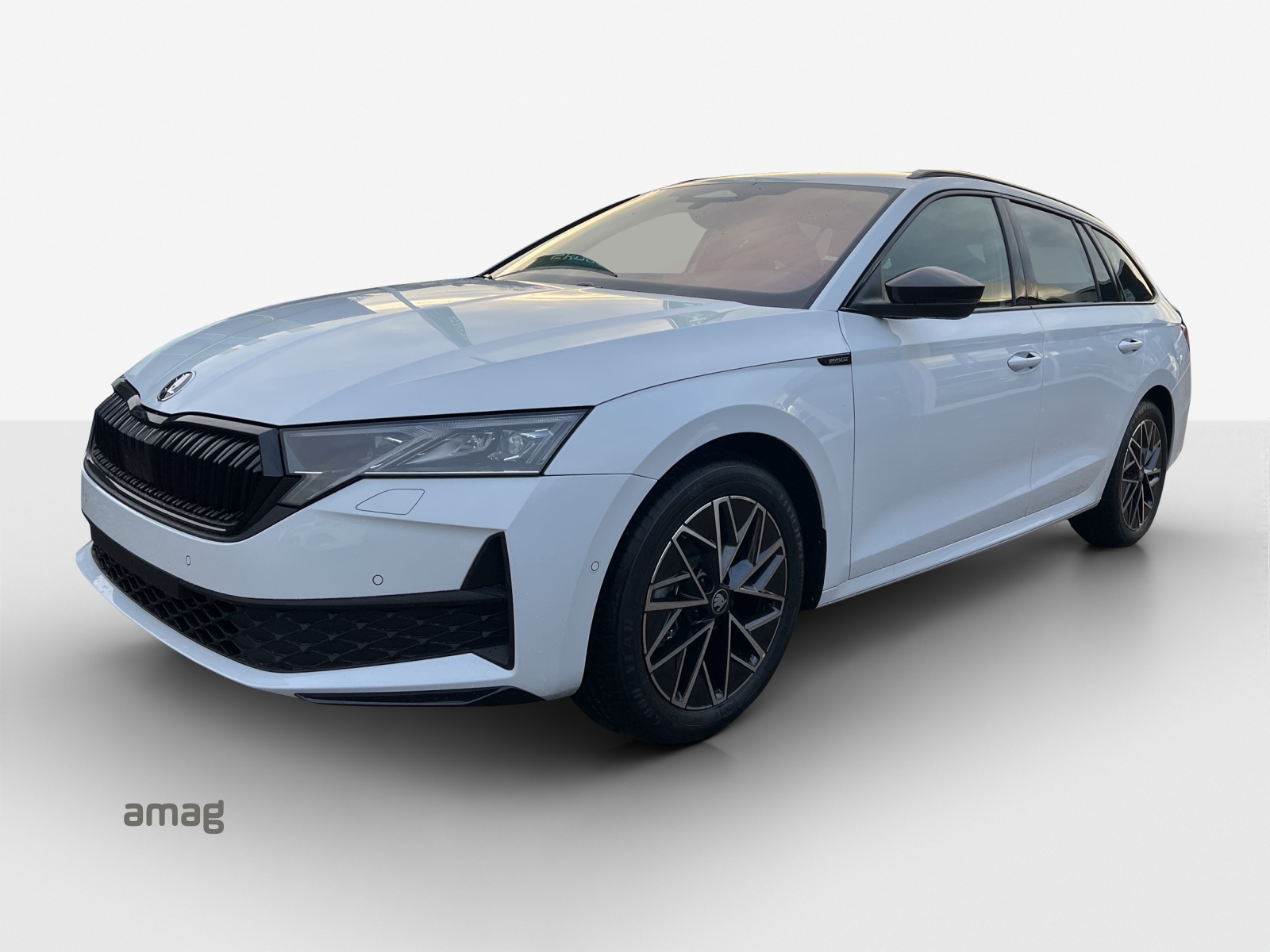 SKODA Octavia Sportline Dynamic-image-0