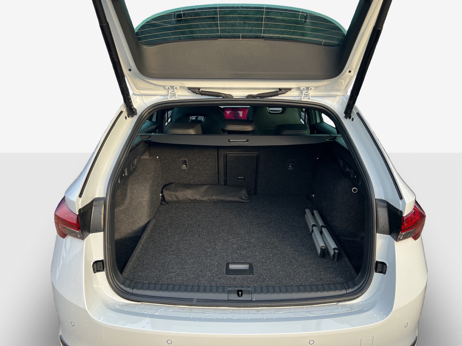 SKODA Octavia Sportline Dynamic-image-12