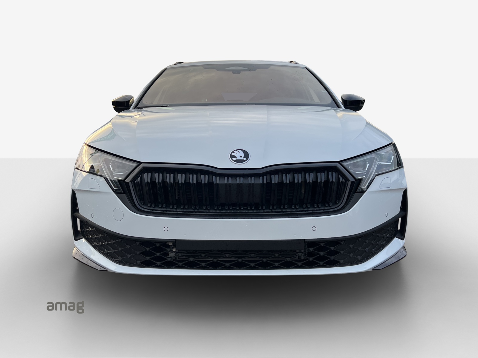 SKODA Octavia Sportline Dynamic-image-6