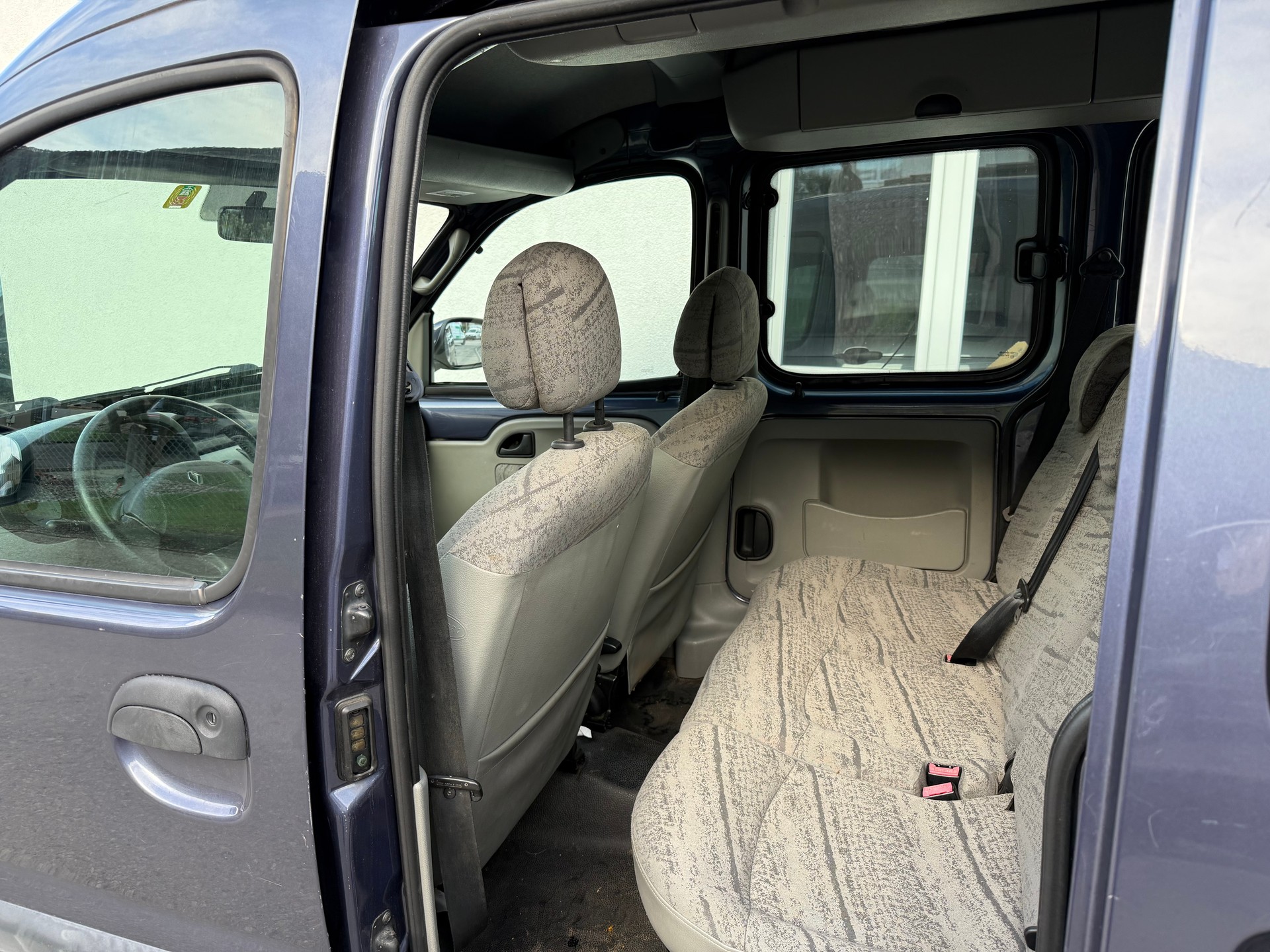 RENAULT Kangoo 1.6 16V Authentique-image-11
