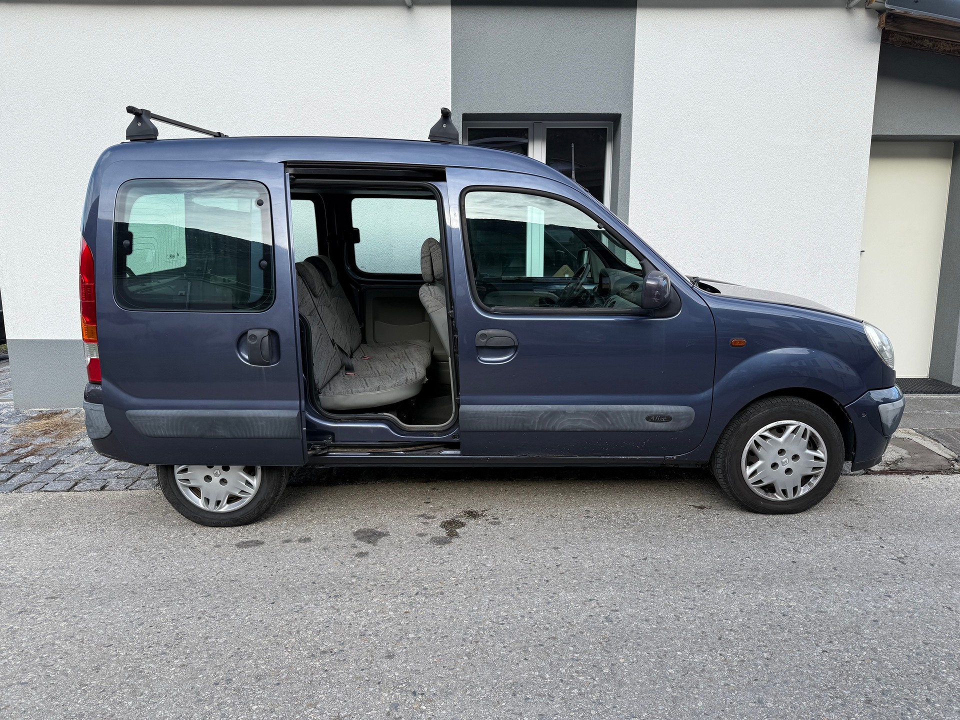 RENAULT Kangoo 1.6 16V Authentique-image-6