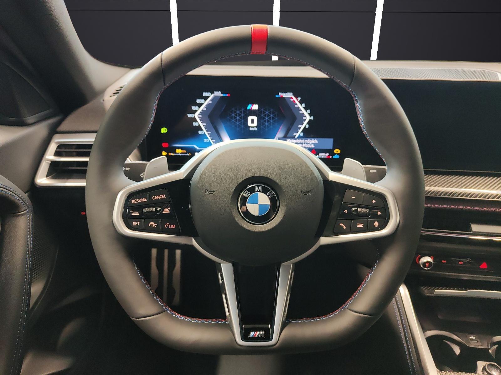 BMW M240i xDrive Coupé-image-8