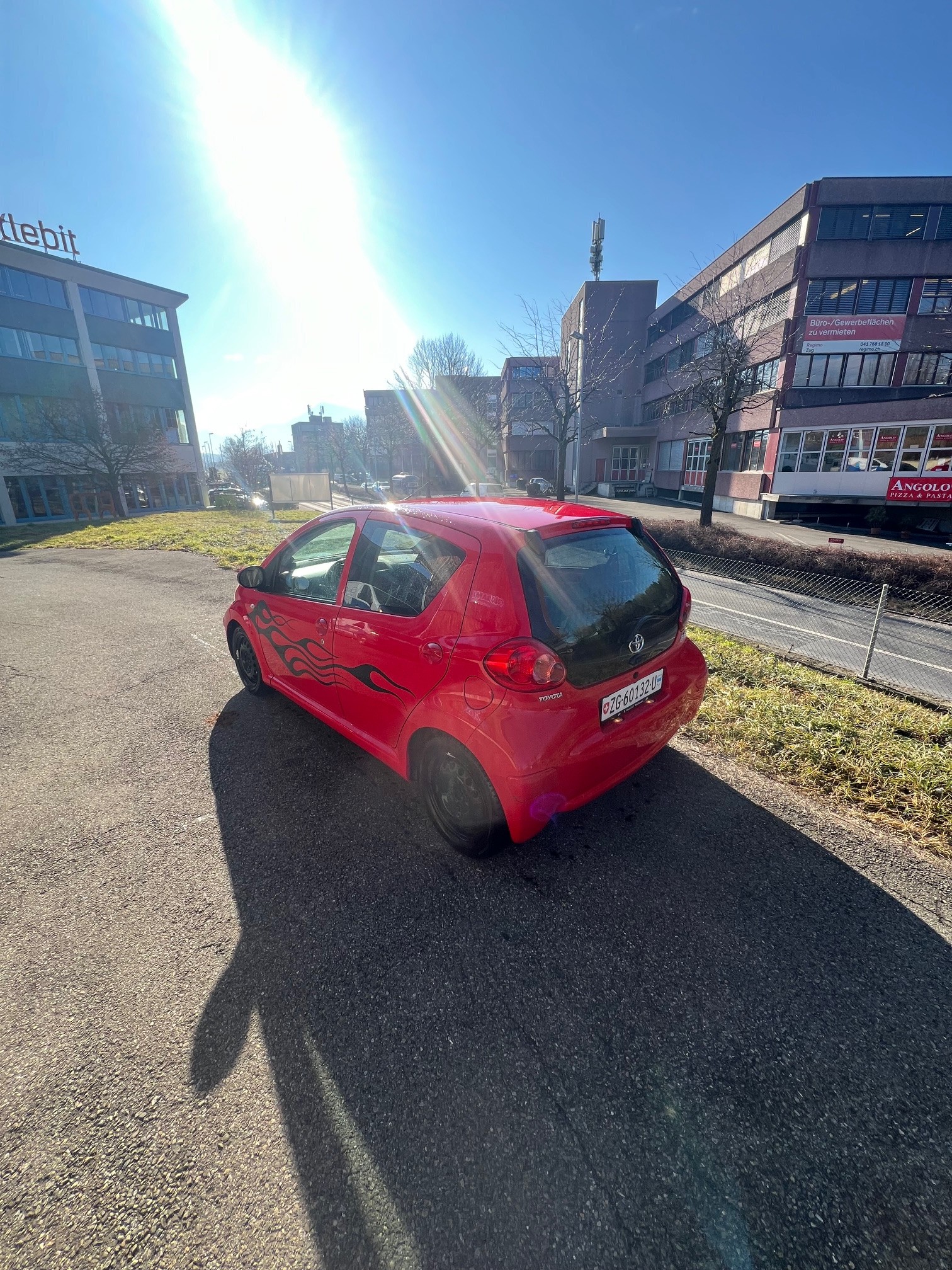 TOYOTA Aygo 1.0 blue-image-2