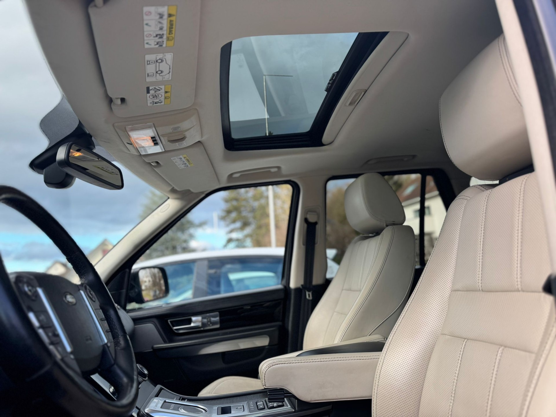 LAND ROVER Range Rover Sport 3.0 TDV6 HSE Automatic-image-7