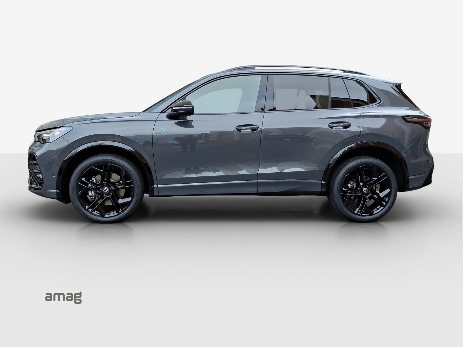 VW Tiguan 2.0 TSI DSG R-Line 4Motion-image-1