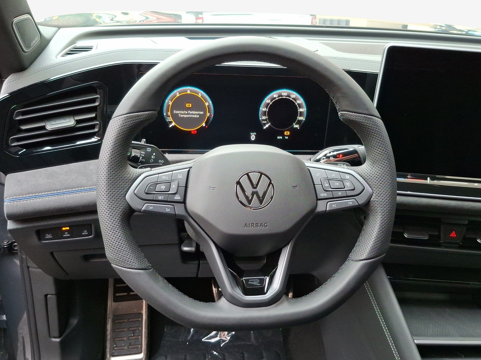 VW Tiguan 2.0 TSI DSG R-Line 4Motion-image-9