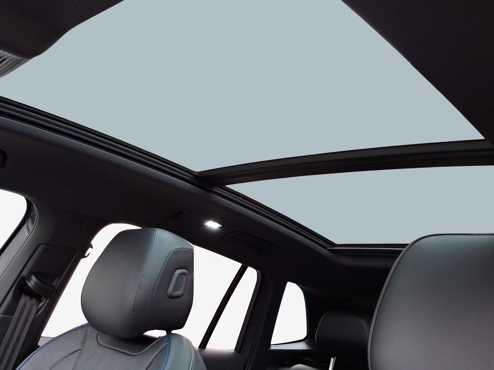 VW Tiguan 2.0 TSI DSG R-Line 4Motion-image-14